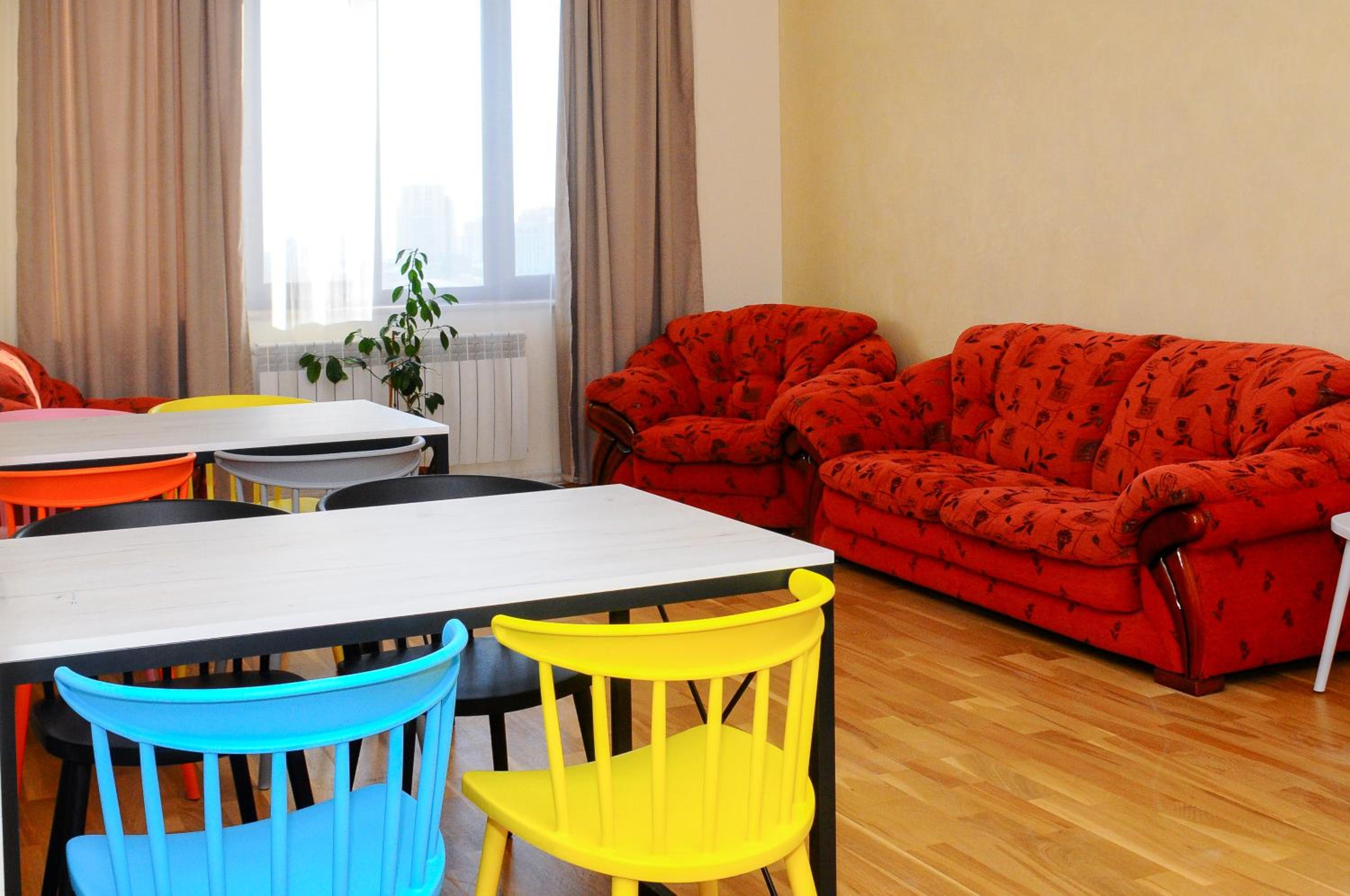 Kenut Hostel