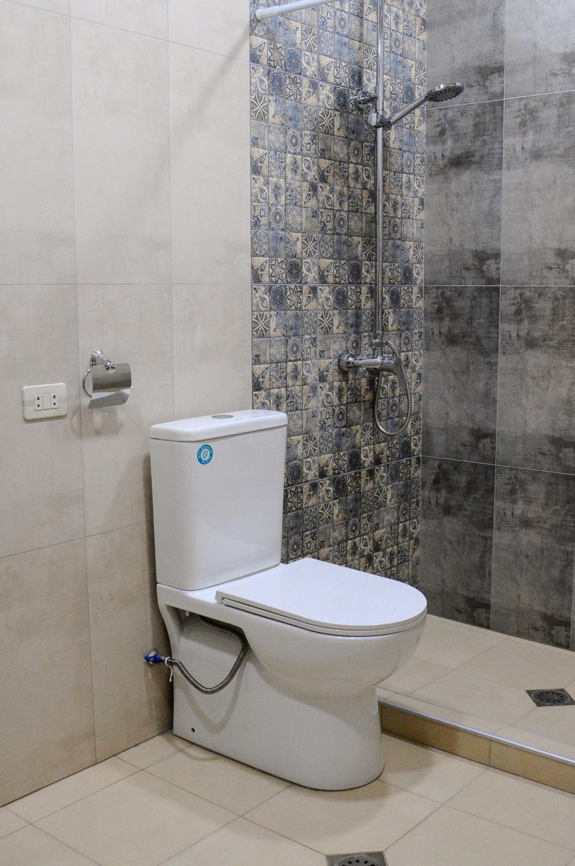 Kenut Hostel