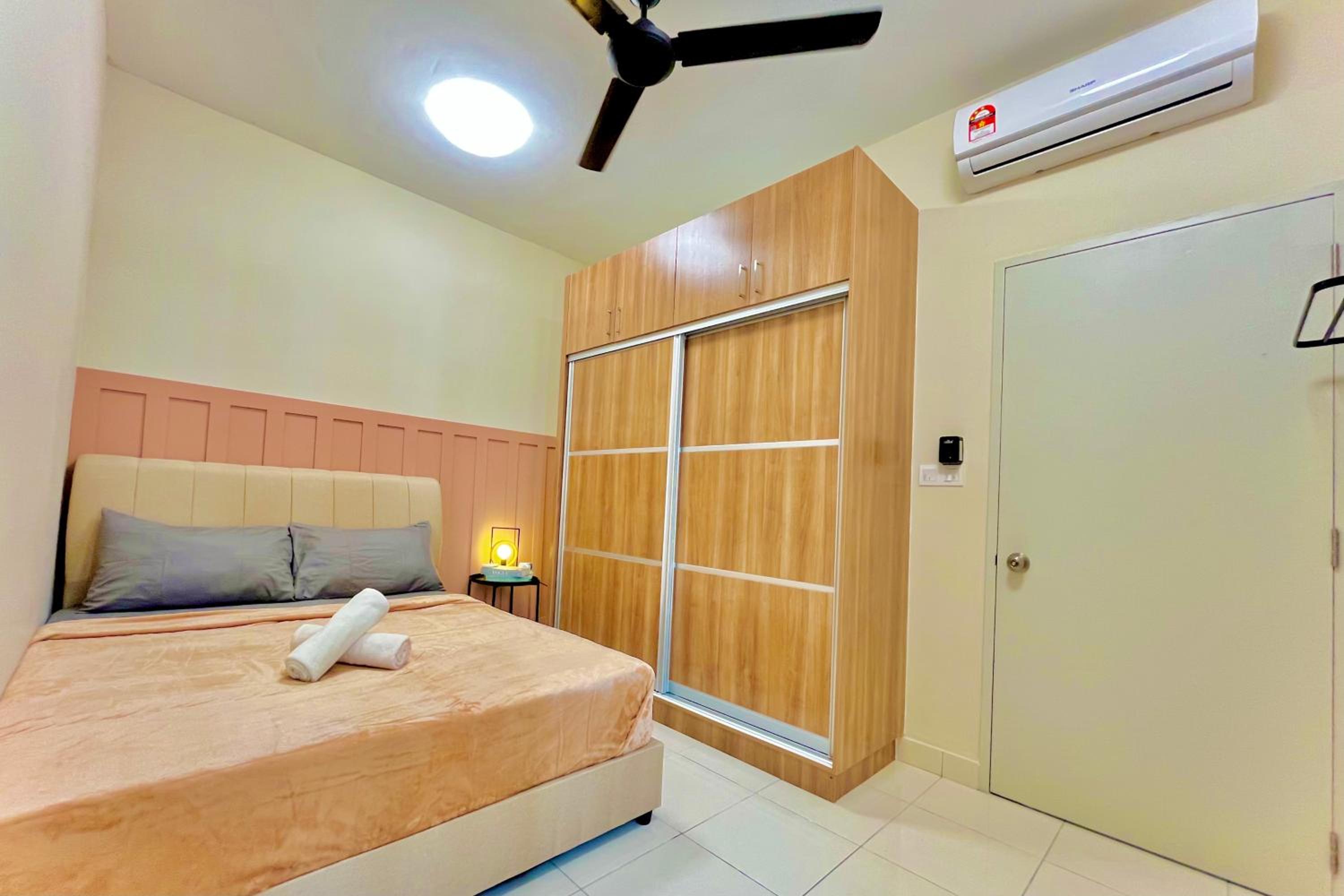 {NEW} 2BR Alanis Designer Suite @ KLIA City Center view 2