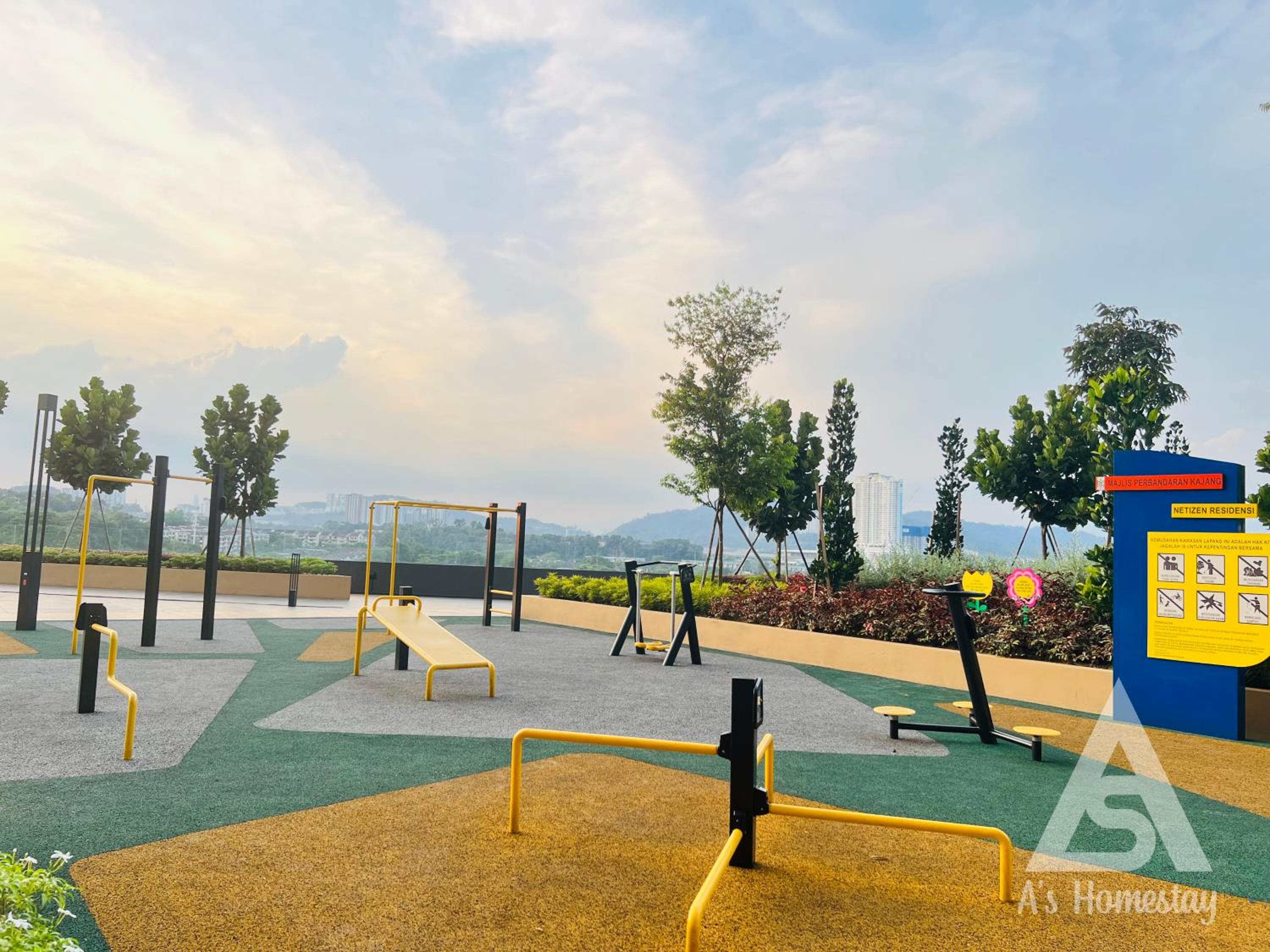 Netizen Soho 2pax MRT Cheras Wi-Fi VsHome view 2