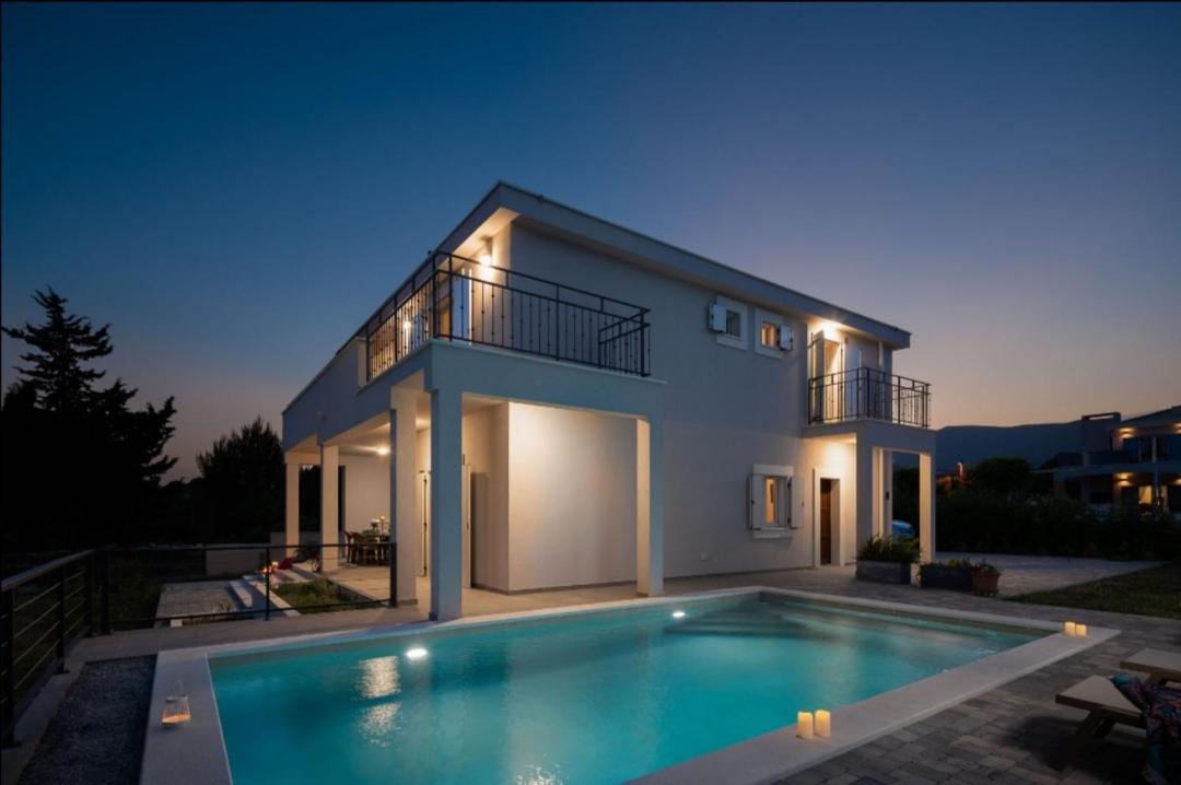 Villa Pensa view 5