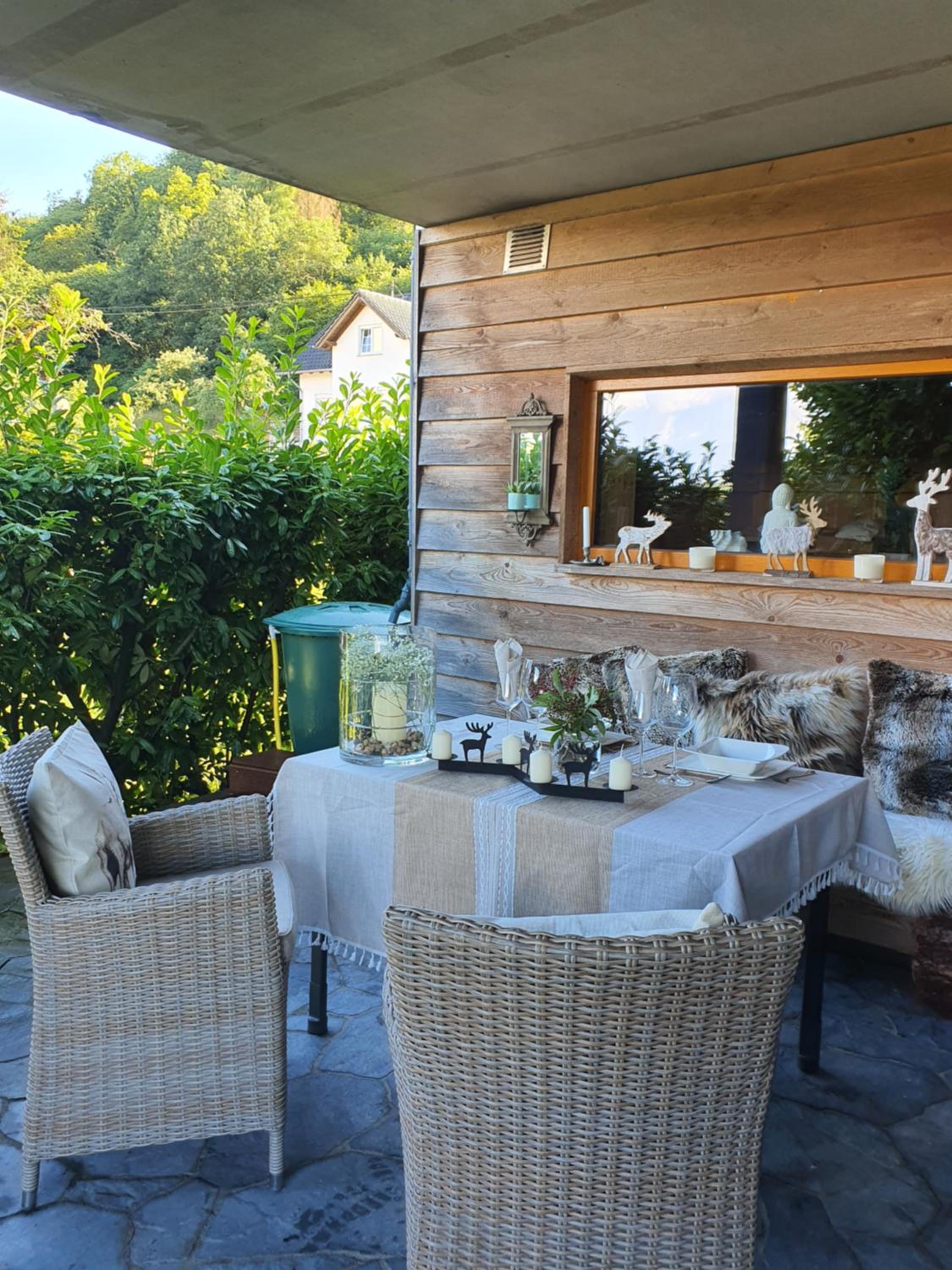 Romantic and Cosy Studio with Lake View in Meerfeld Eifel Region
