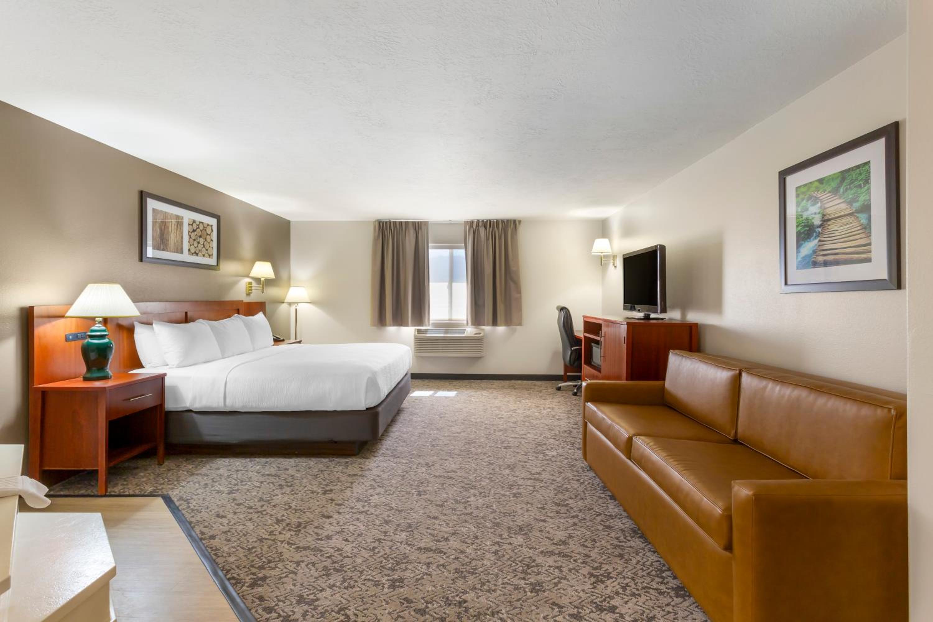 Quality Inn  Suites Fillmore I-15 - Property Image 48