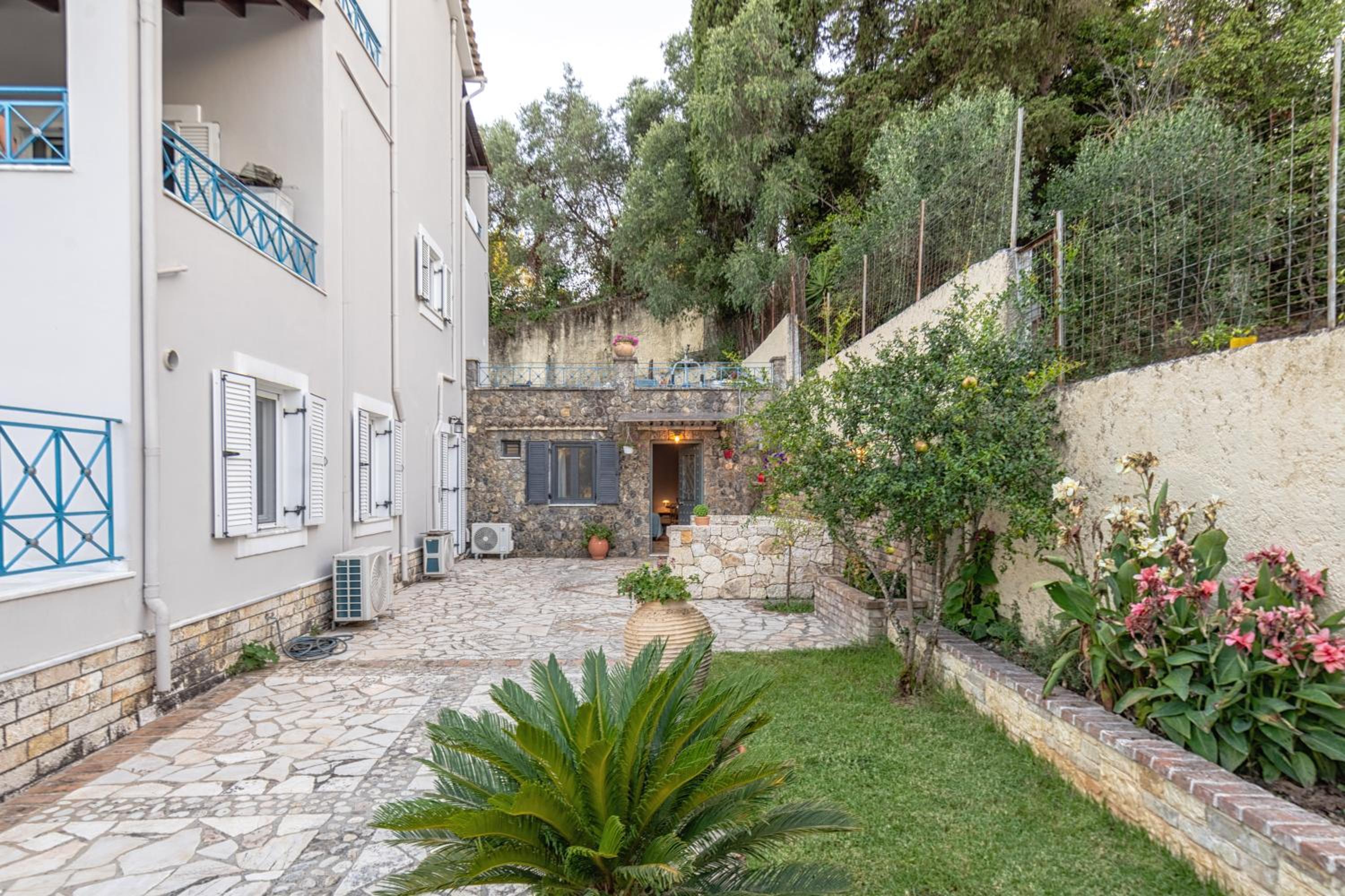 Harmony Garden Retreat near Corfu Town