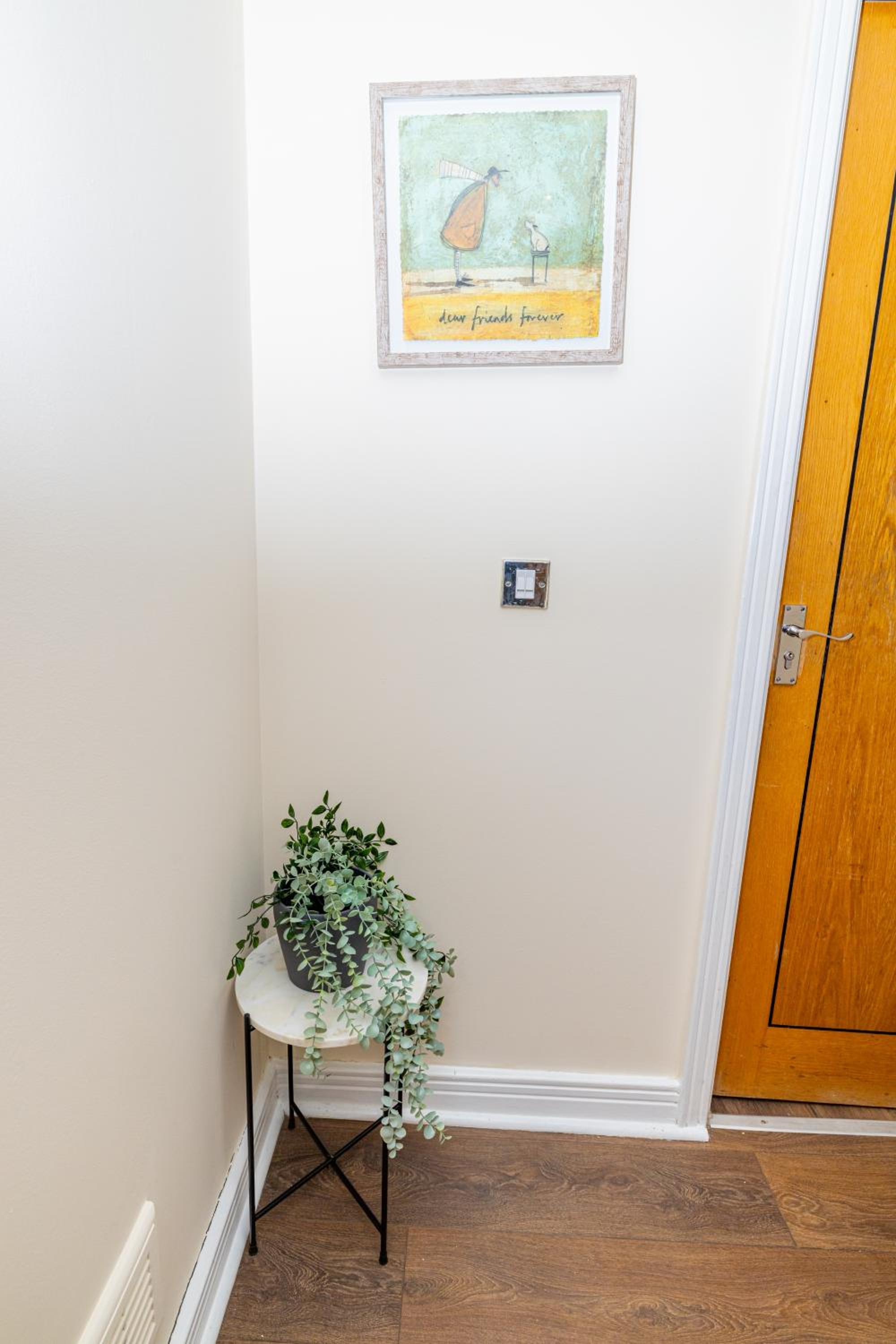 Two bed Apartment near Canary Wharf