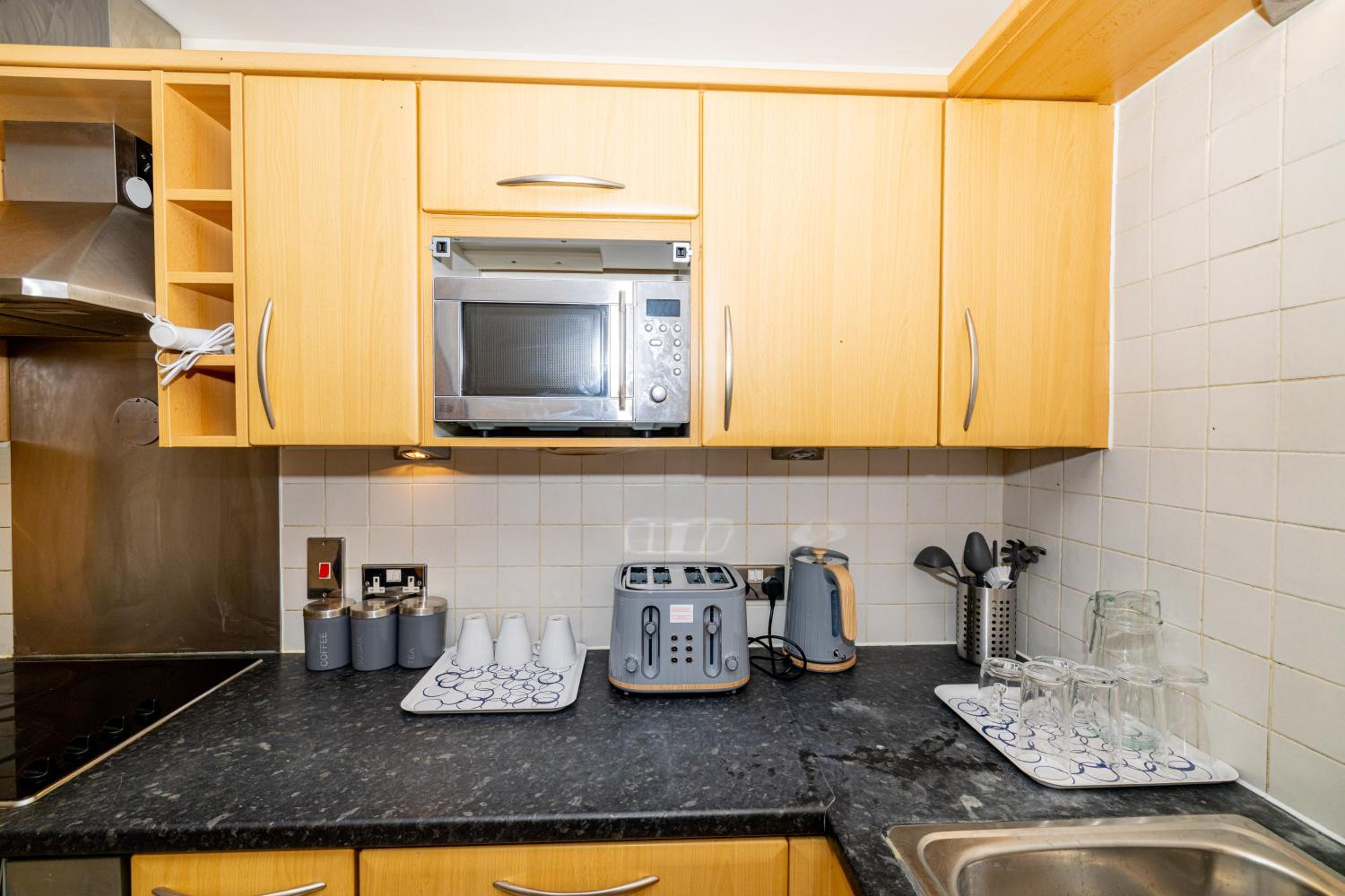 Two bed Apartment near Canary Wharf