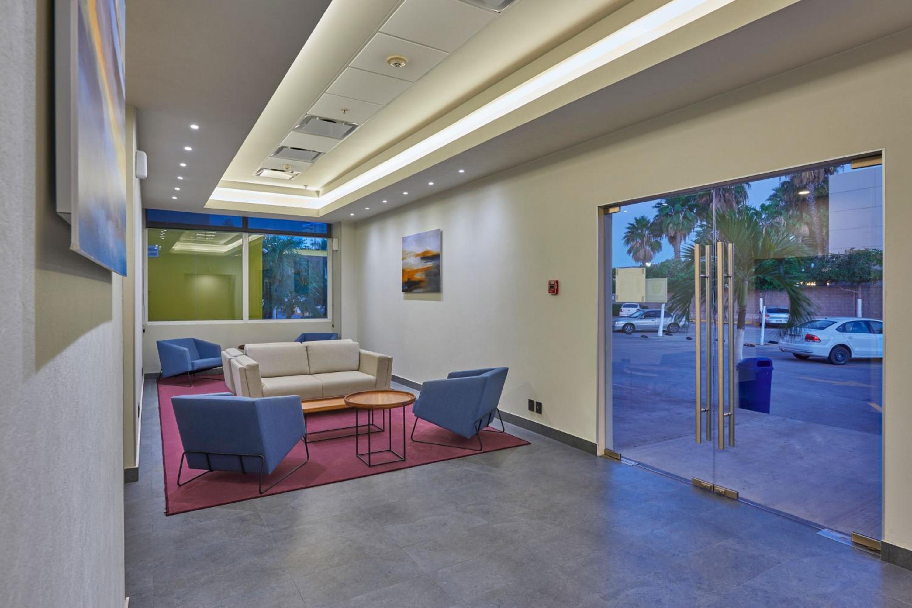 Los Mochis Vacations - City Express by Marriott Los Mochis - Property Image 5