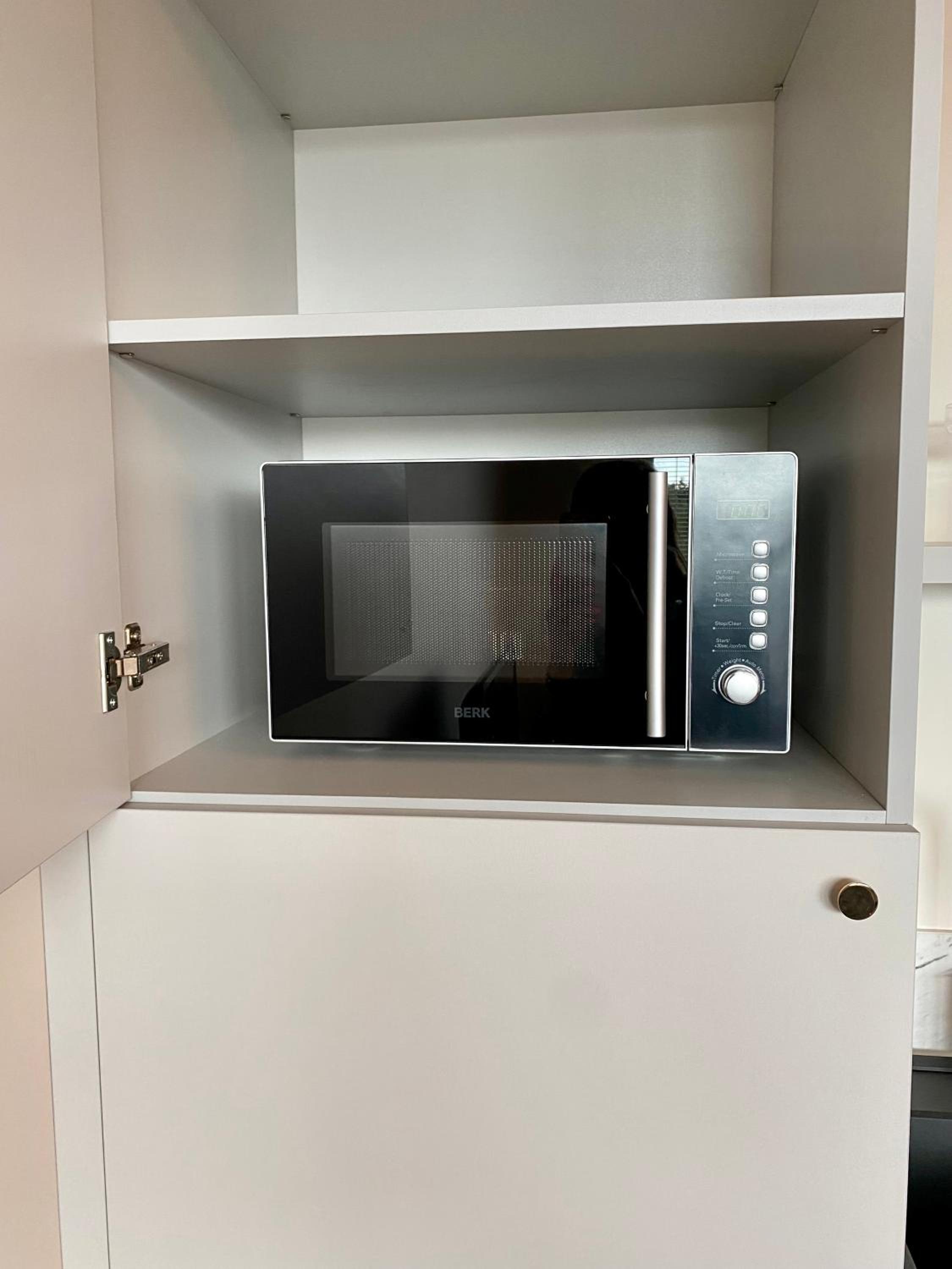 Elegance Apartment - City Centre Free Parking