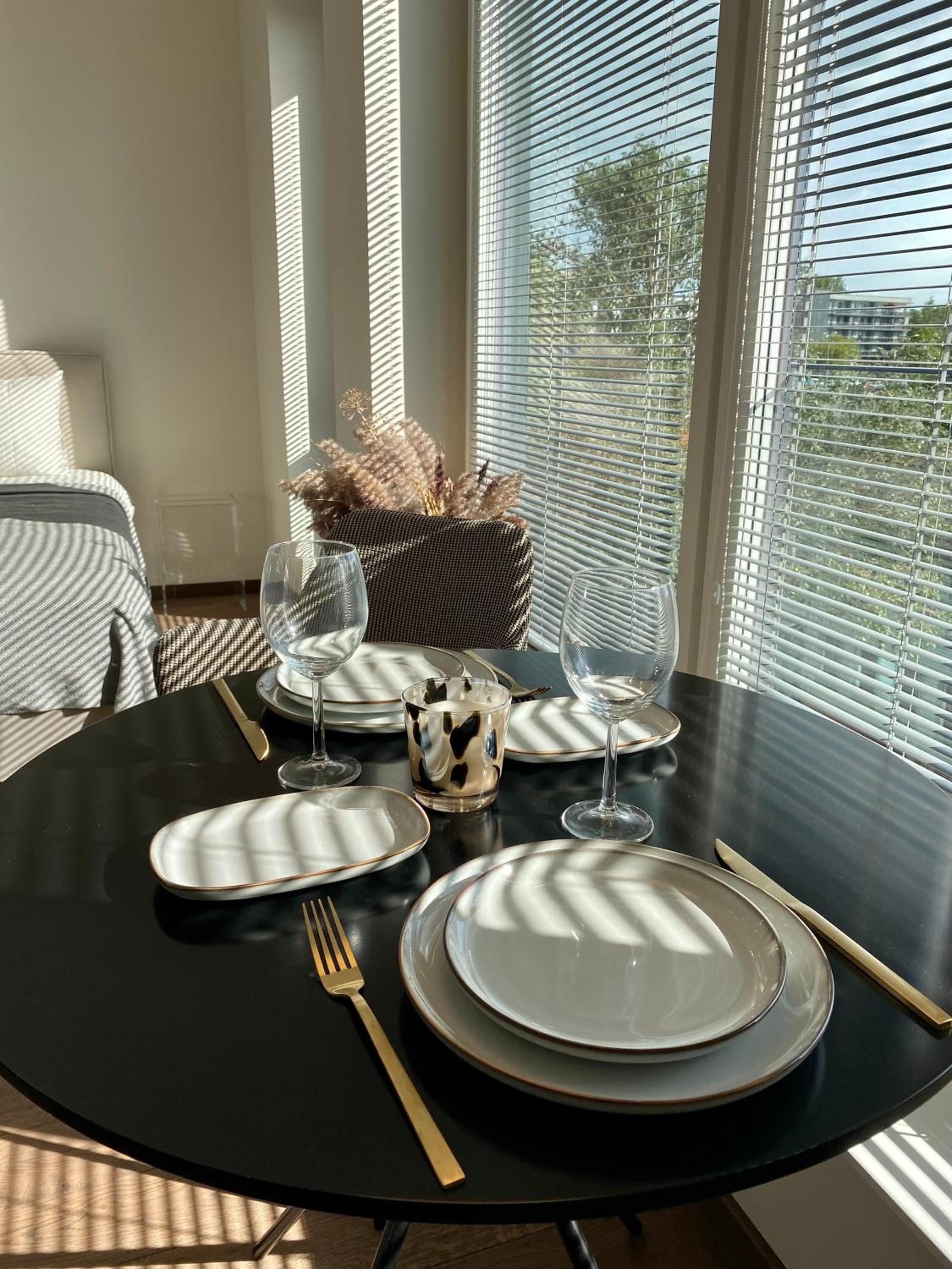 Elegance Apartment - City Centre Free Parking