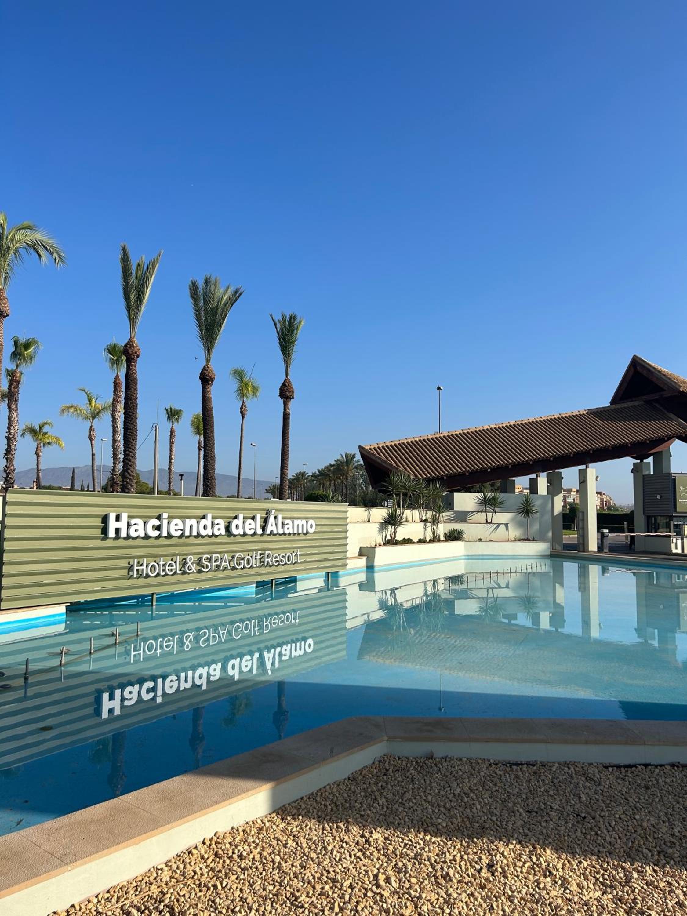 Quite & relaxing private apartment for 2-6 pers - Golf & Pool resort - Murcia view 2