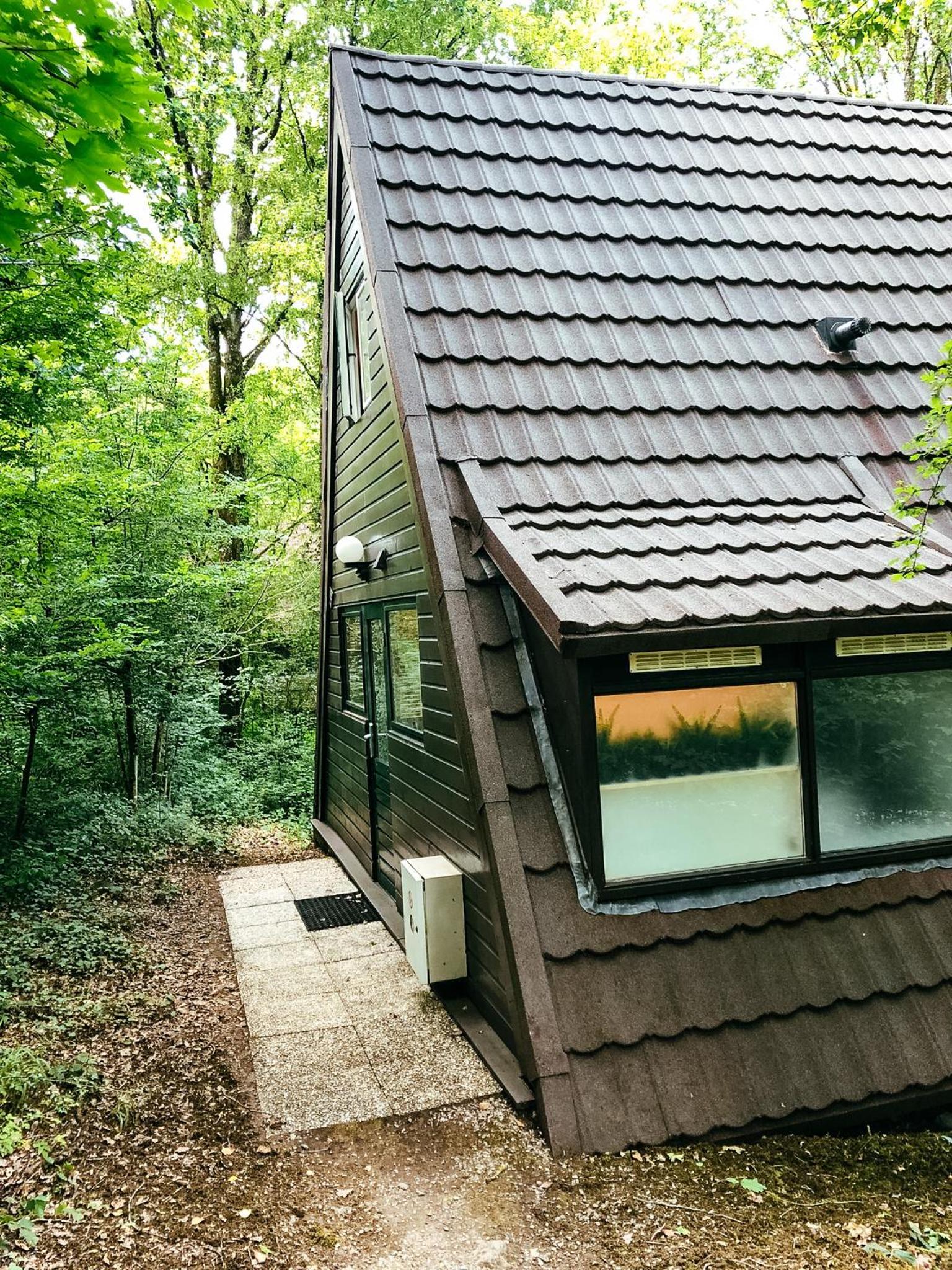 Boshuisje 145 met privébalkon - Durbuy