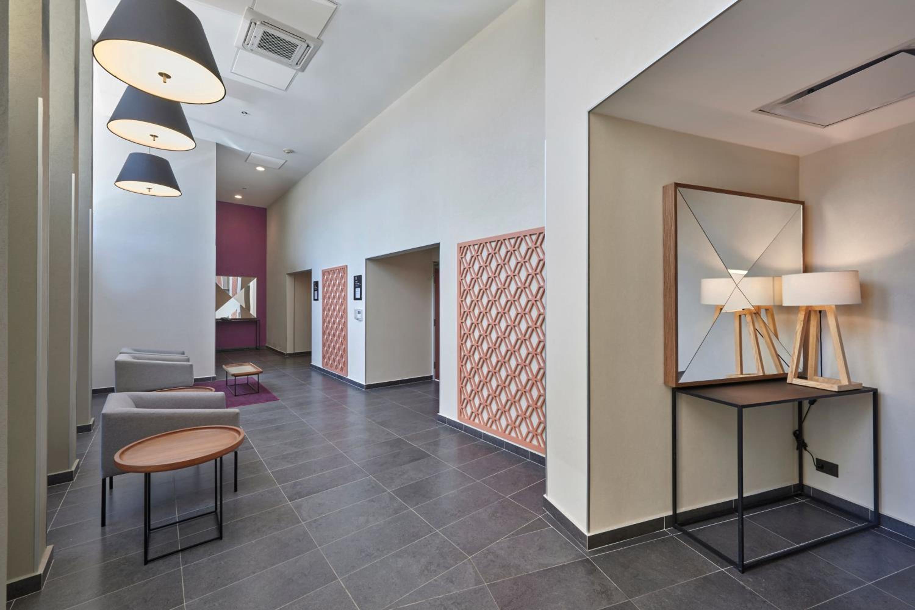 Tampico Vacations - City Express by Marriott Tampico - Property Image 4