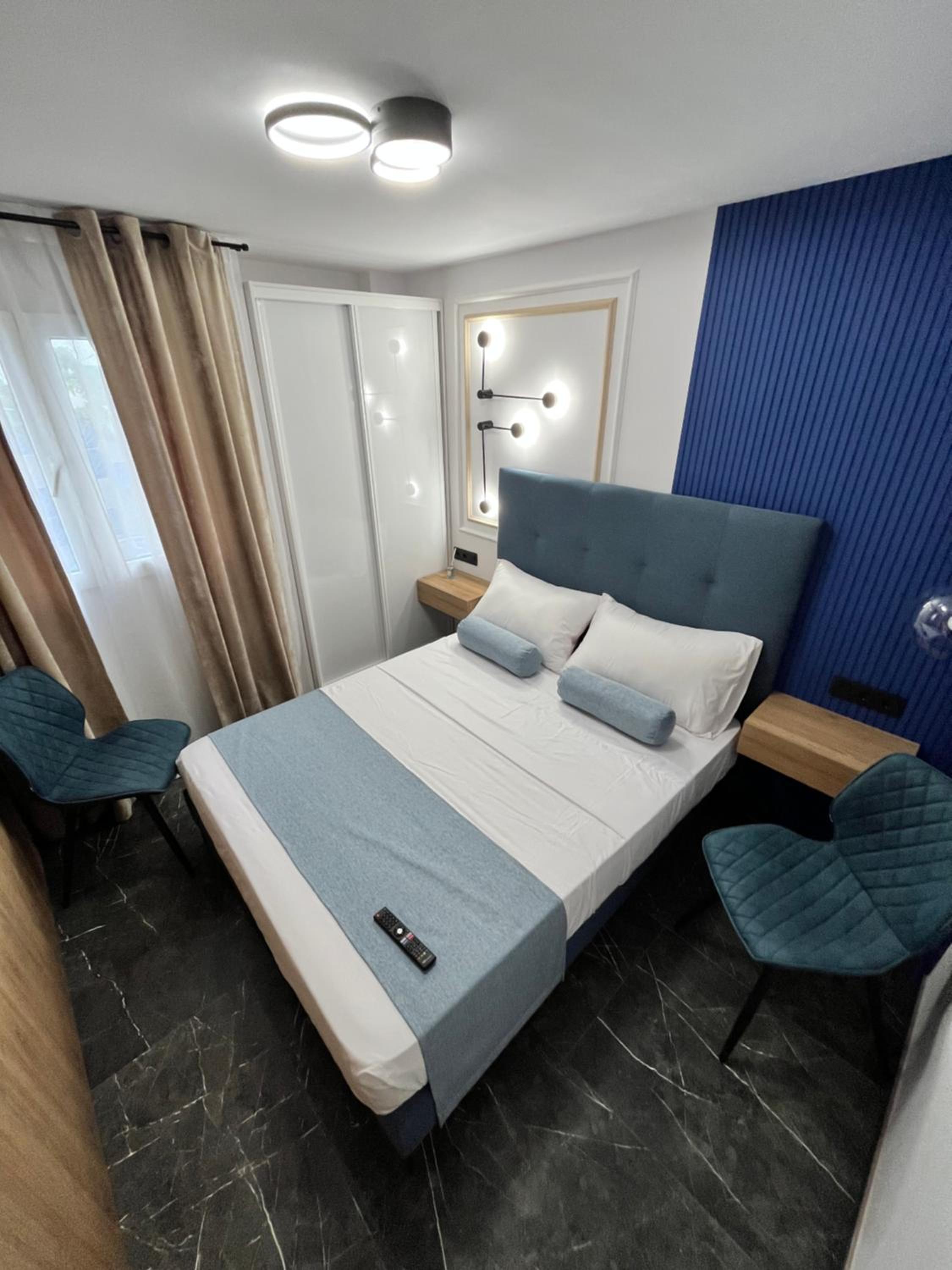 Alicante Market Premium Suites