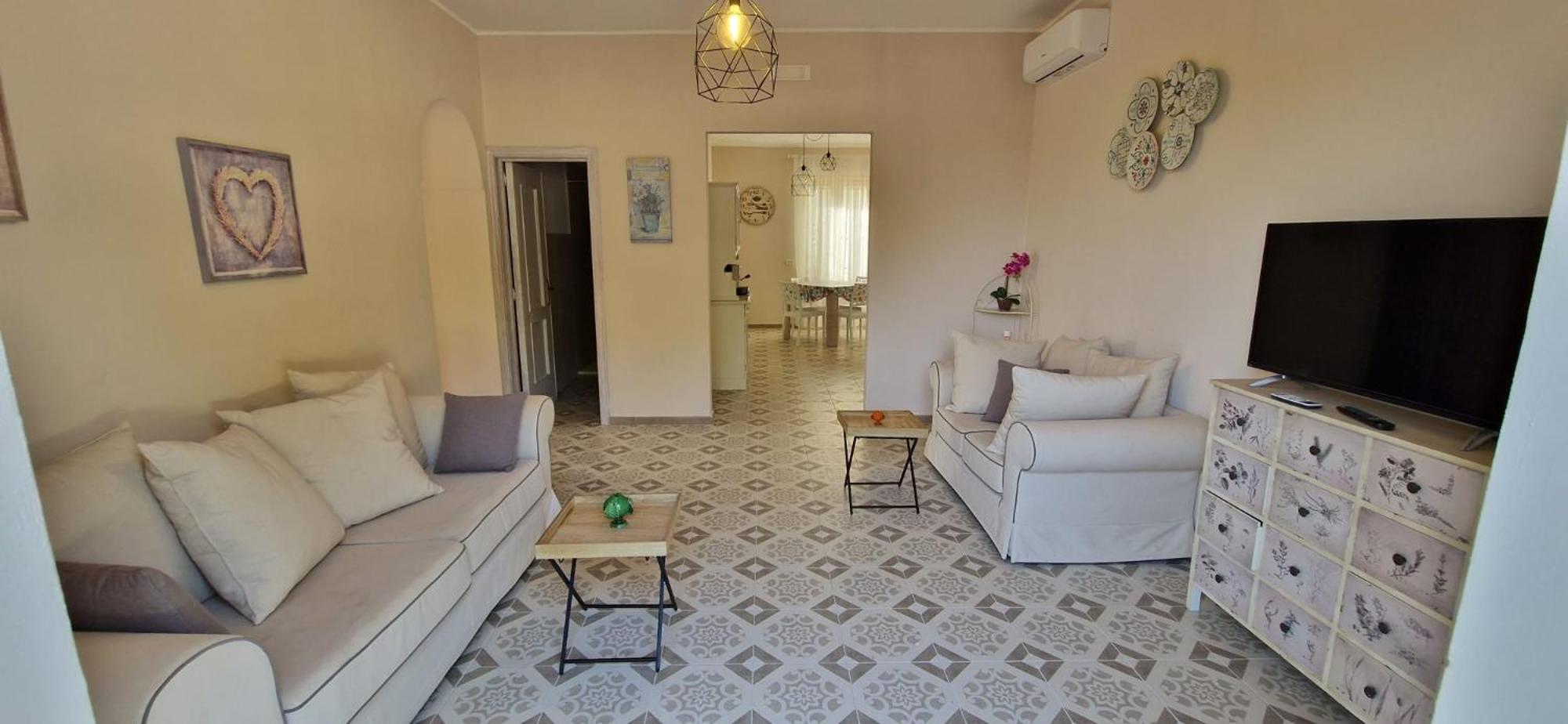 Villa ITRIS view 2