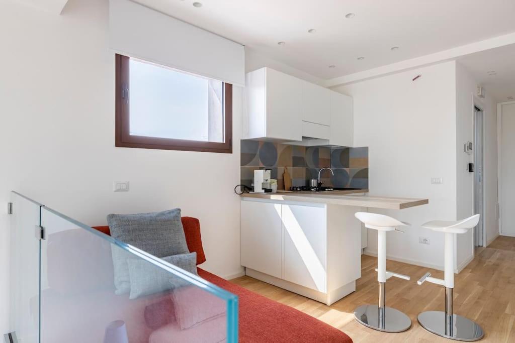 Casa di Viola - SeaView in the Heart of Catania - Romantic Apt for 2 guests