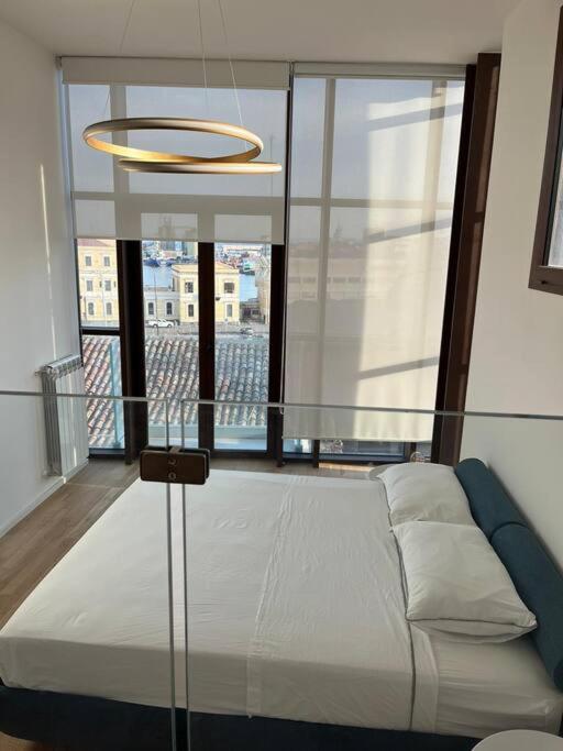 Casa di Viola - SeaView in the Heart of Catania - Romantic Apt for 2 guests