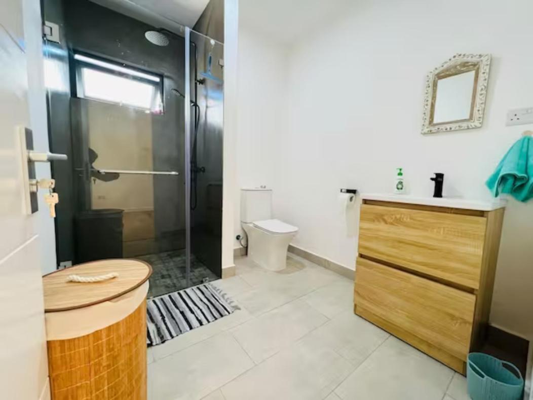 Into the Sea - Modern Home Close to the Beach view 3