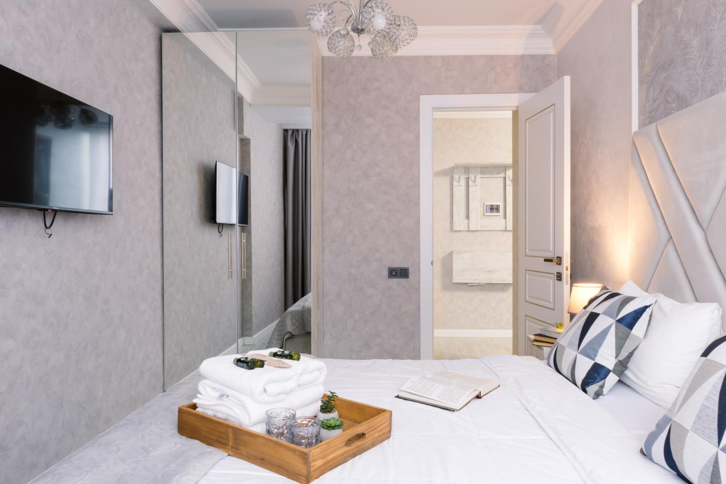 hotelise I Alley Apartment