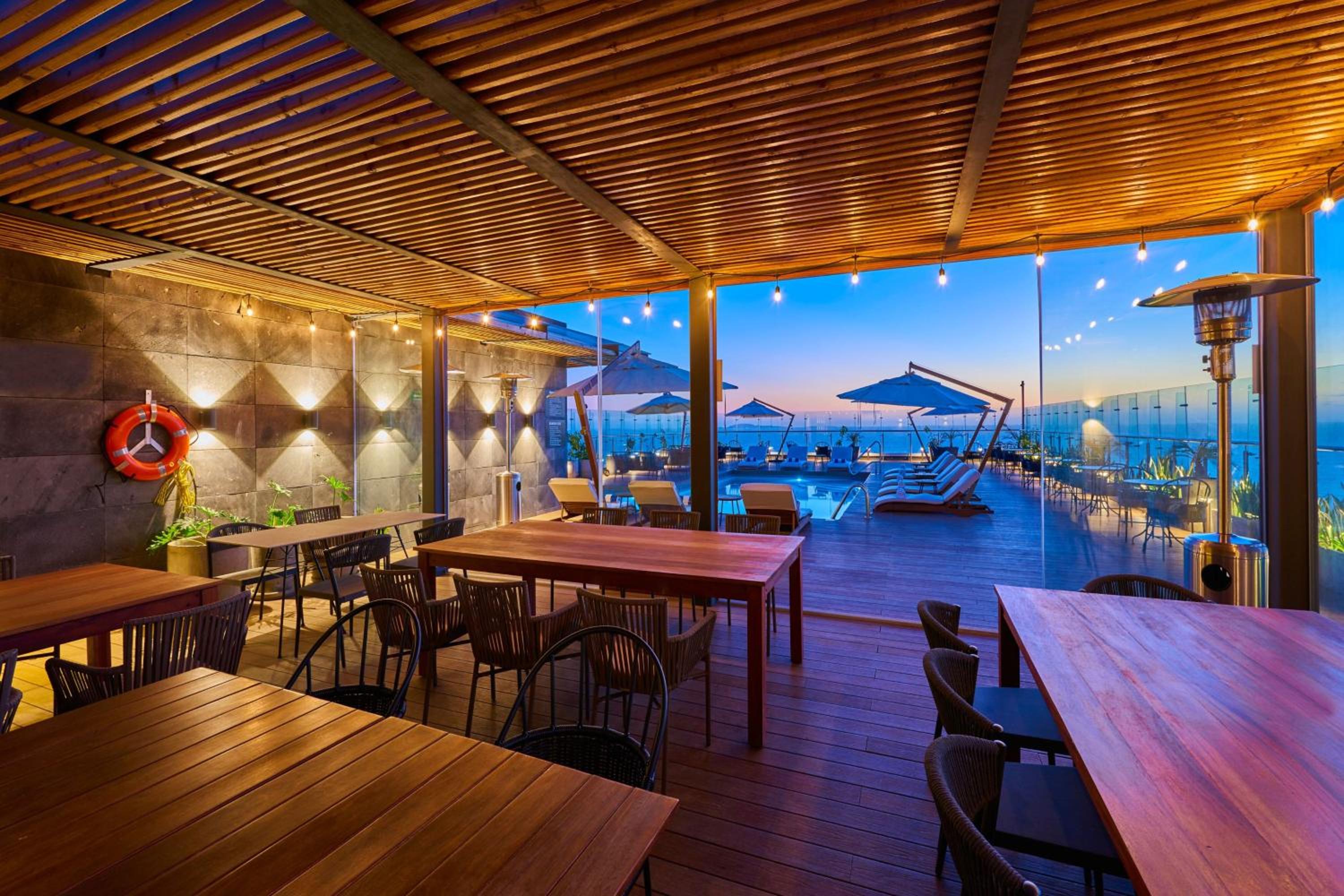 Ensenada Vacations - City Express Plus by Marriott Ensenada - Property Image 1