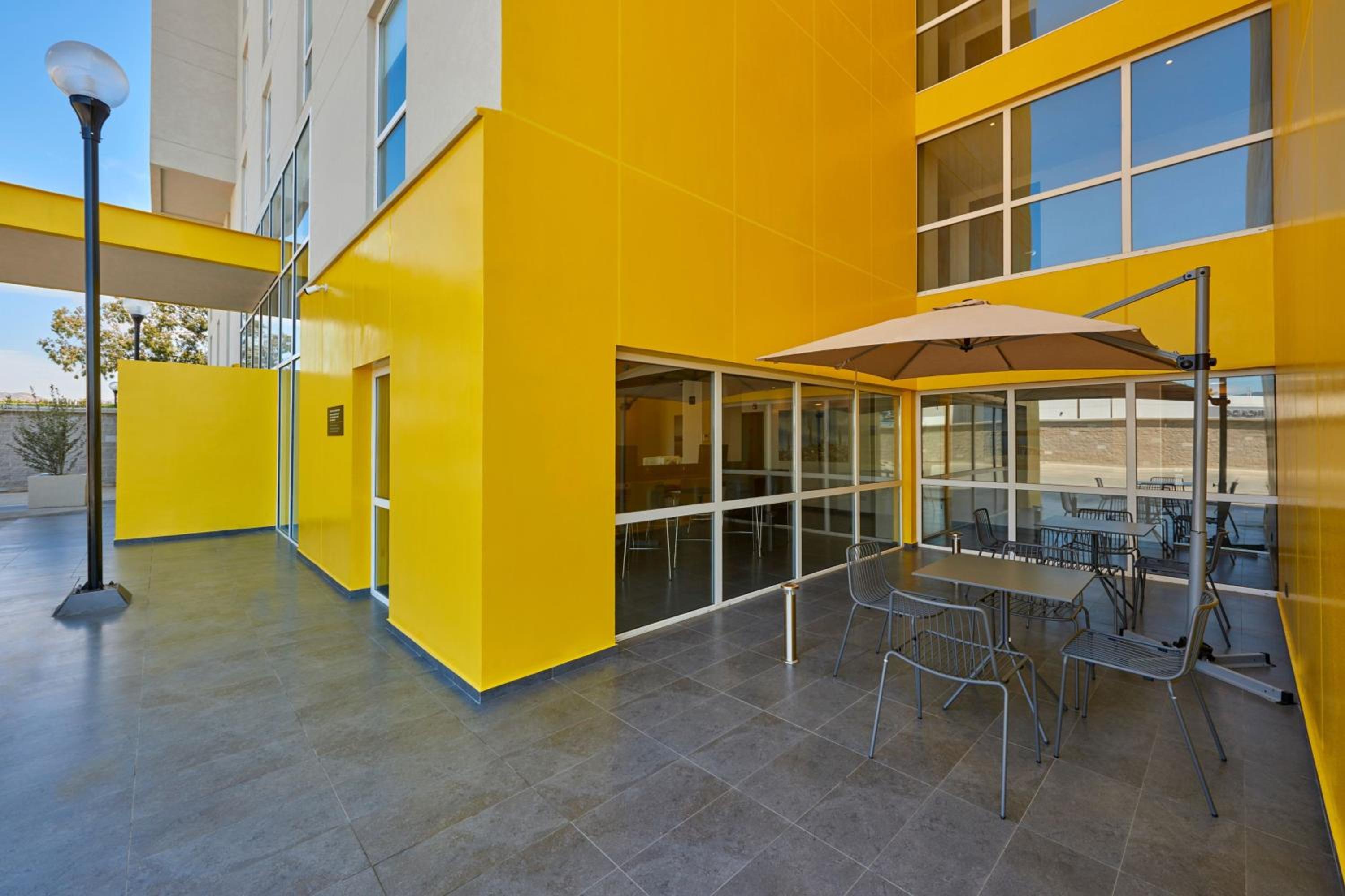 Ensenada Vacations - City Express by Marriott Ensenada - Property Image 50