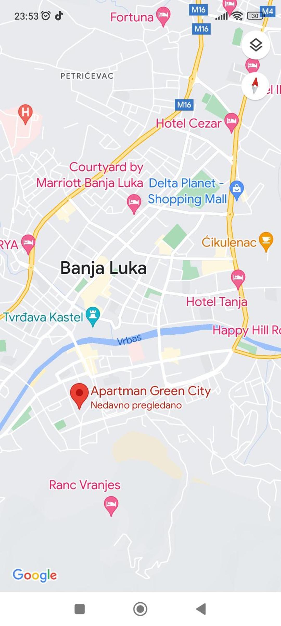 Apartman Green City with garage