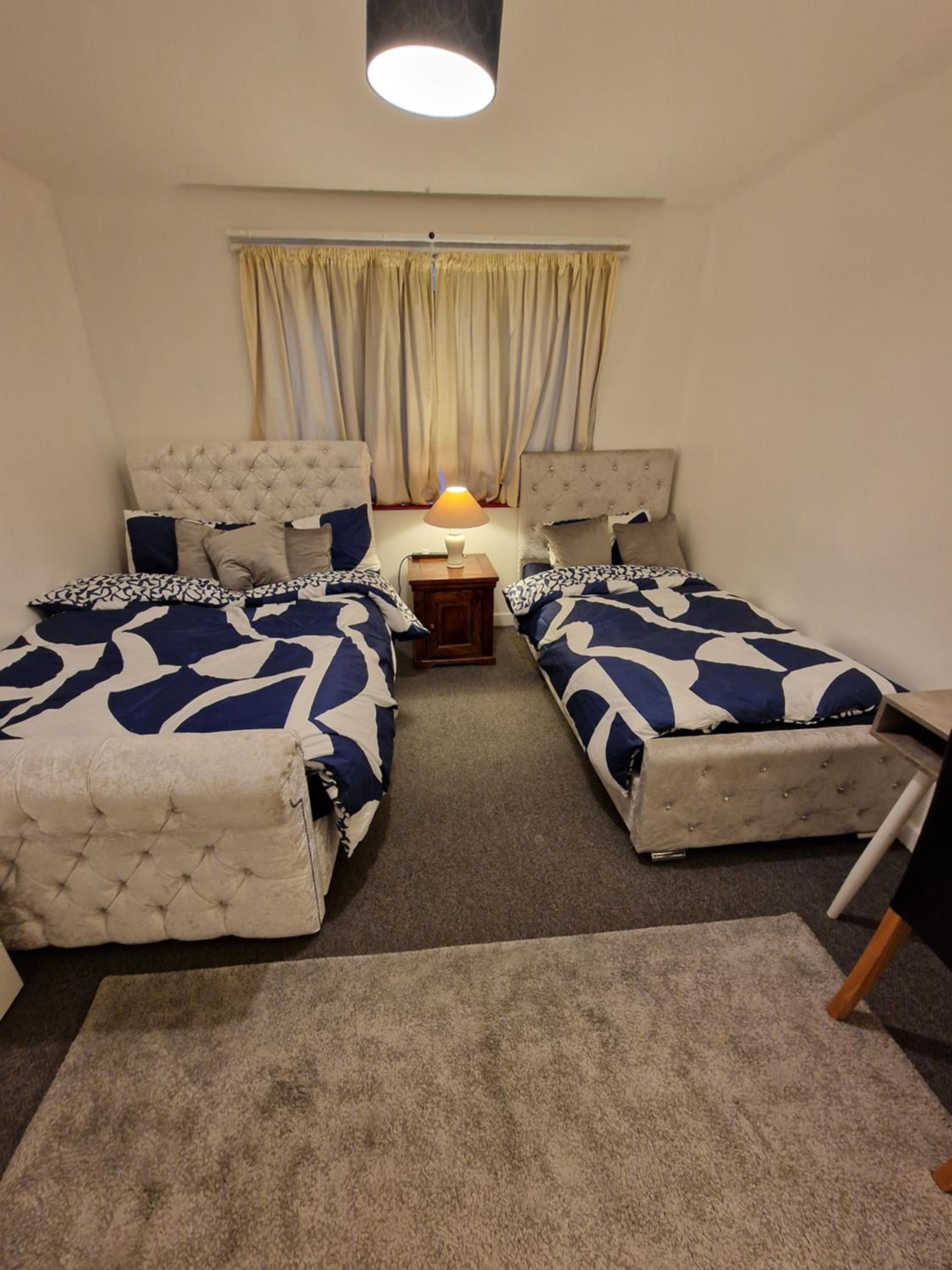 Guildford Vacations - Millmead Apartment in central Guildford with parking - Property Image 22