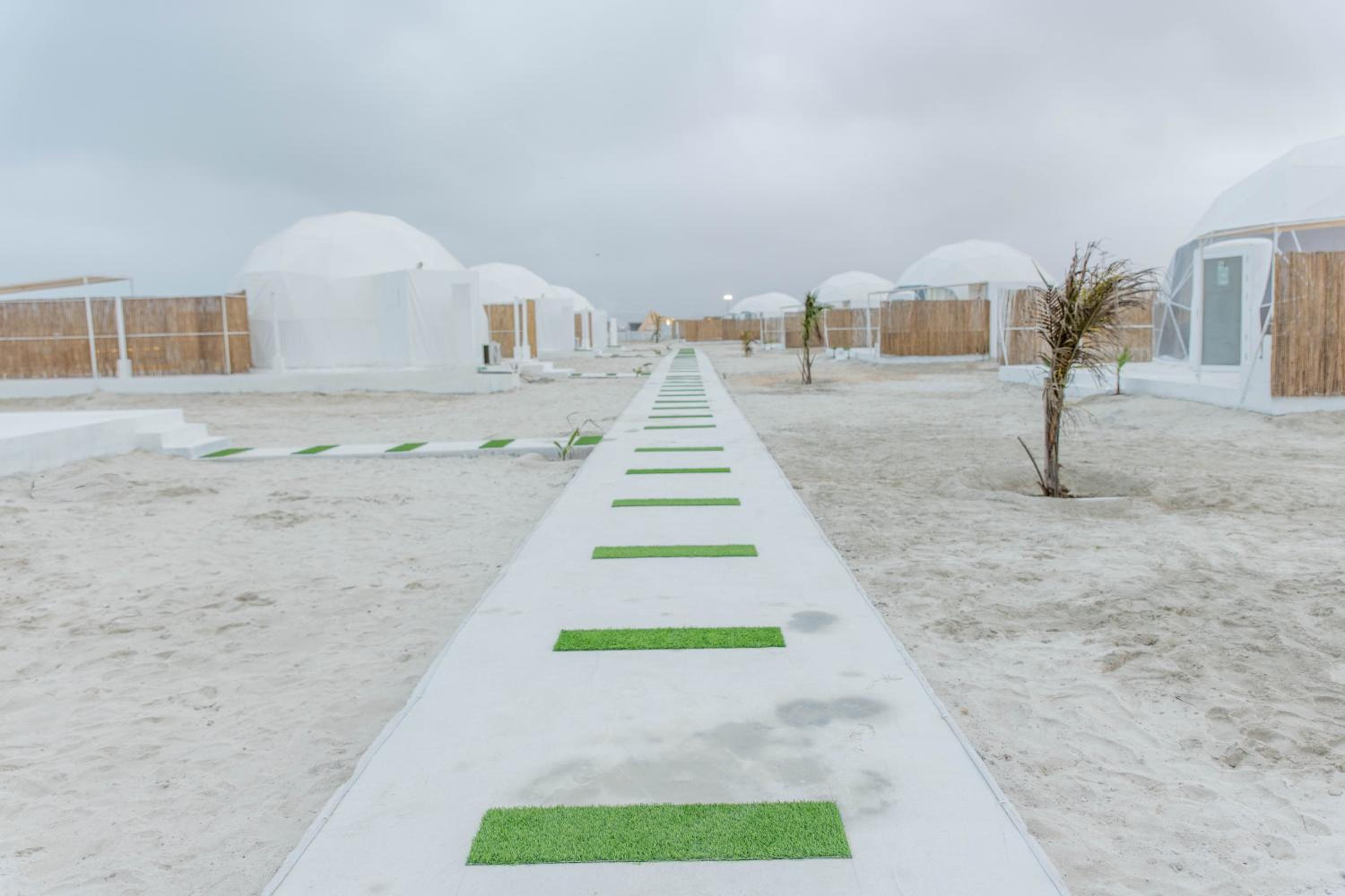 AVICENNIA BEACH DOMES