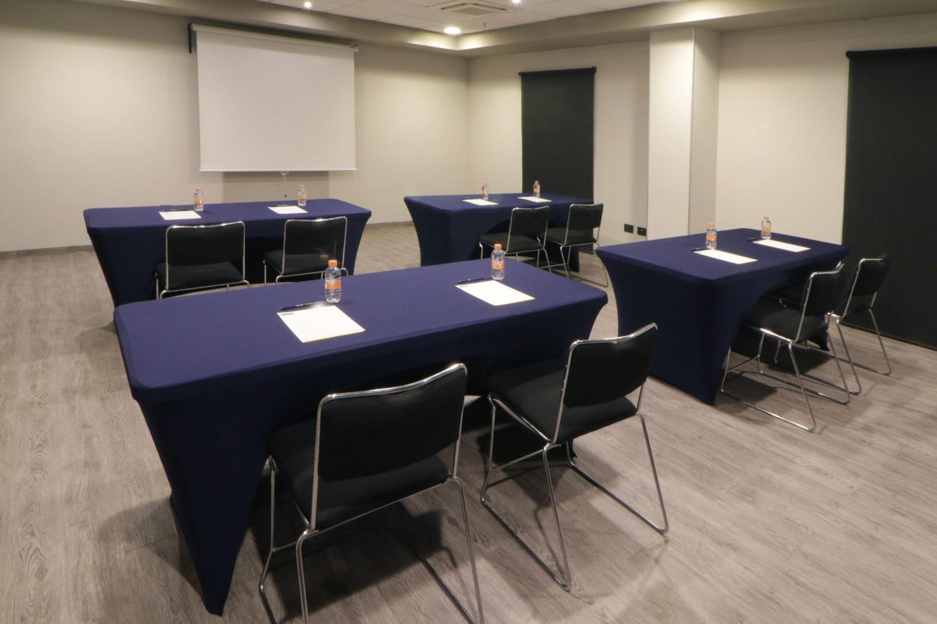 City Express by Marriott Piedras Negras - Property Image 11