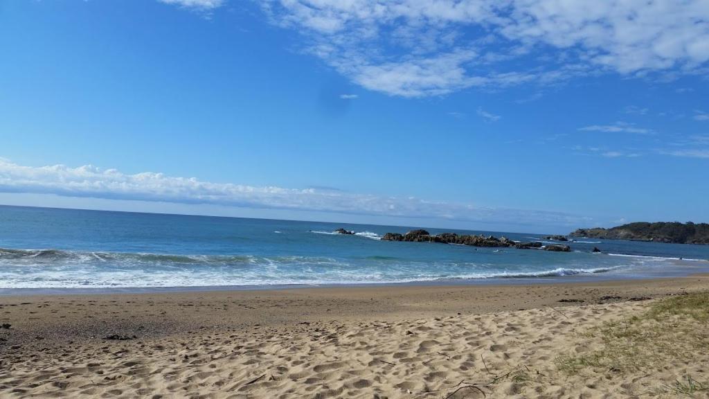 Jacaranda Villa Korora Beach NSW