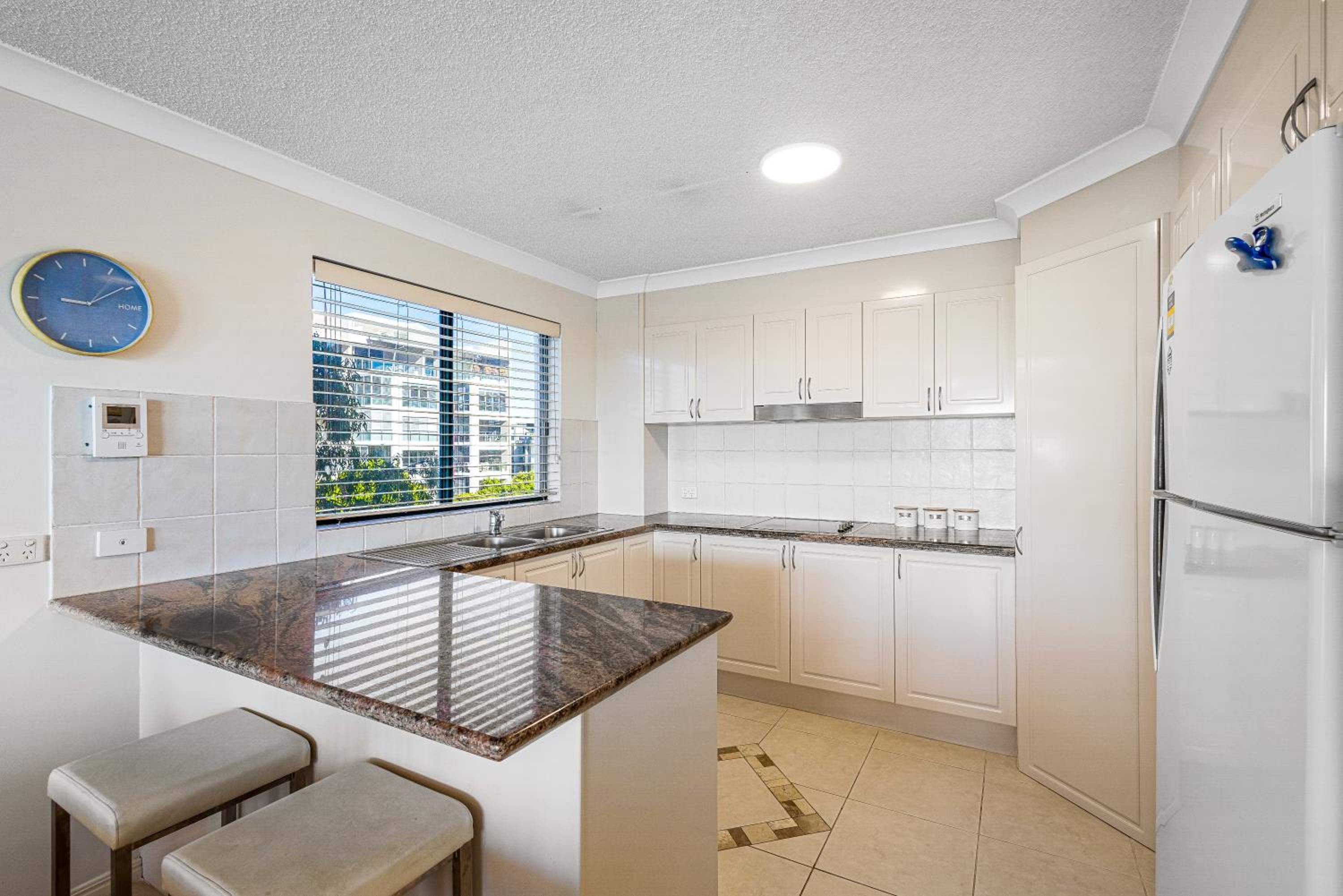 Salty Kisses @ Riverdance - 3 bedroom apartment