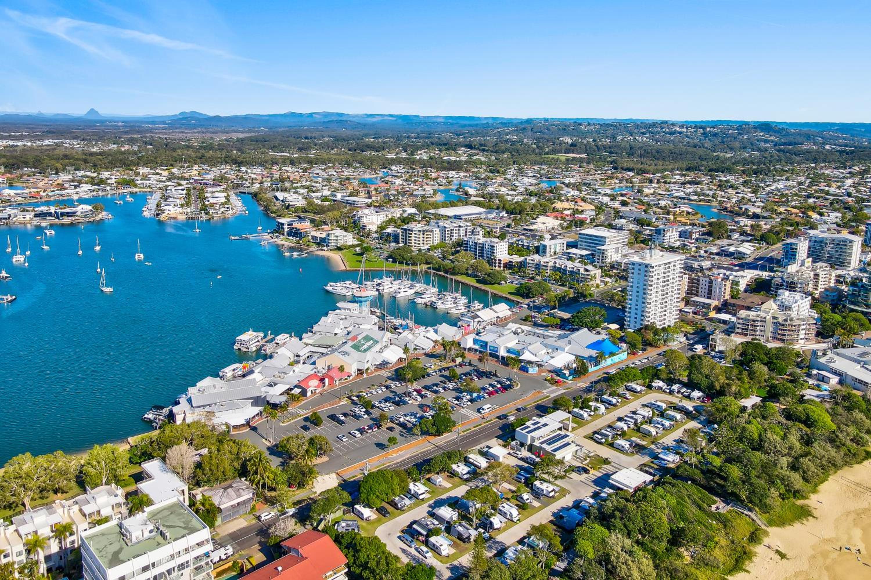 Salty Kisses @ Riverdance - 3 bedroom apartment