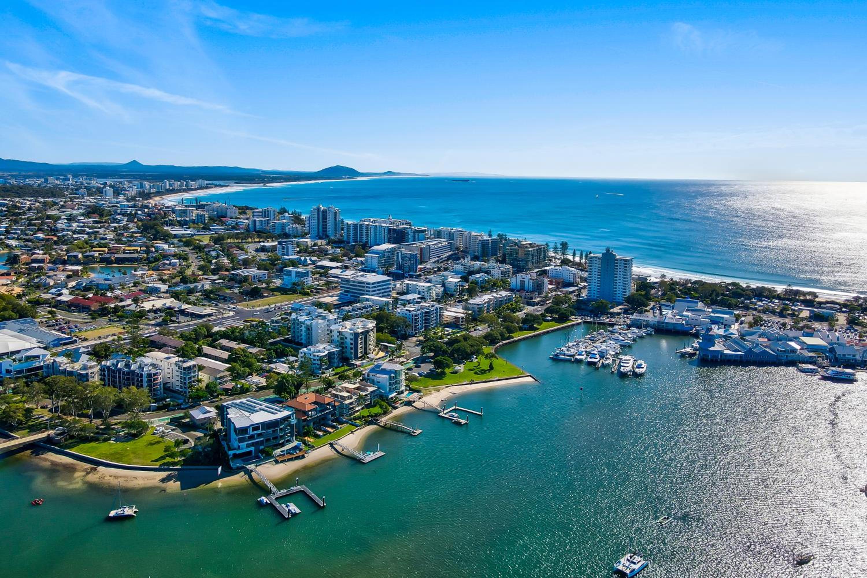 Salty Kisses @ Riverdance - 3 bedroom apartment