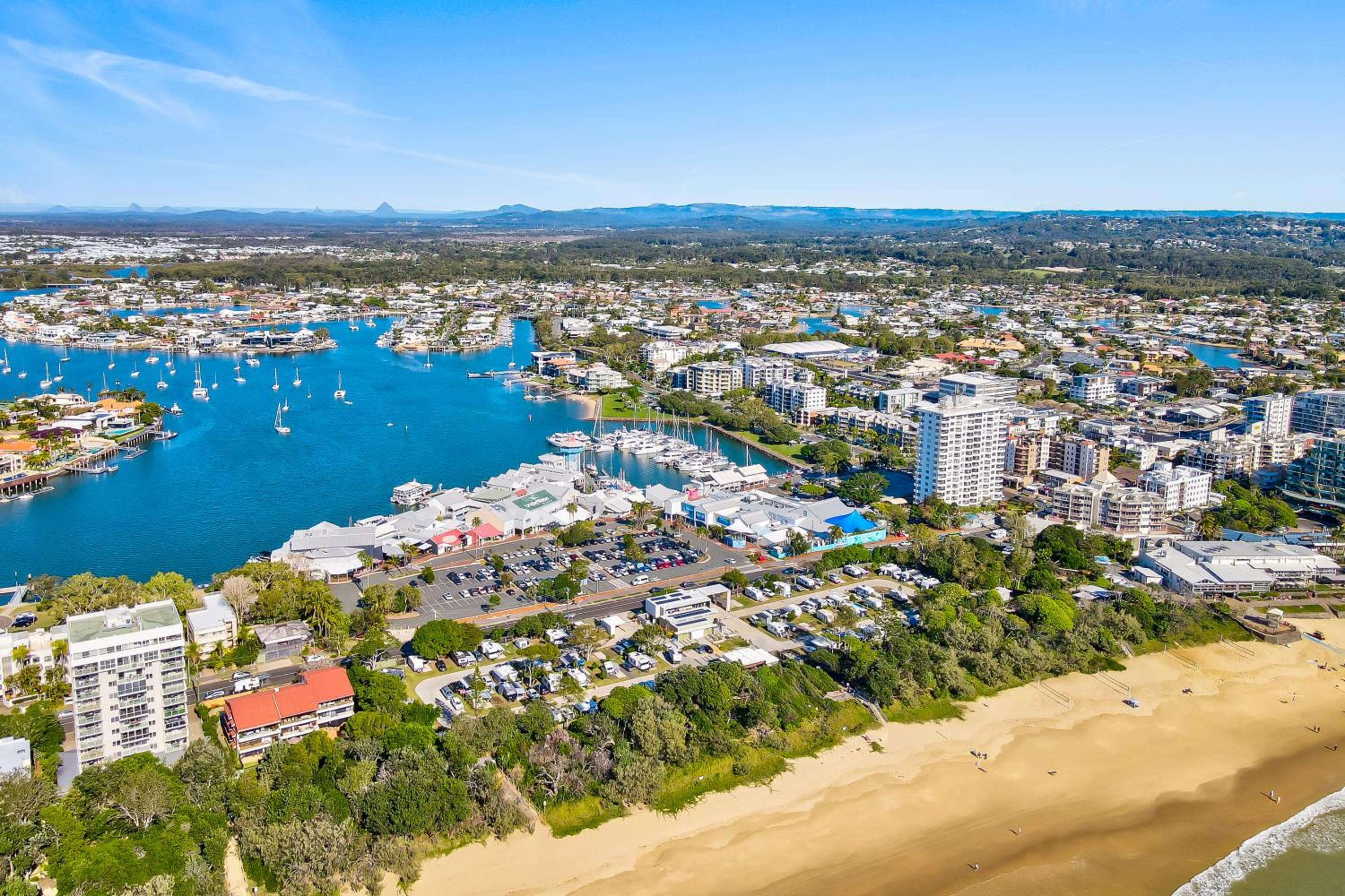 Salty Kisses @ Riverdance - 3 bedroom apartment