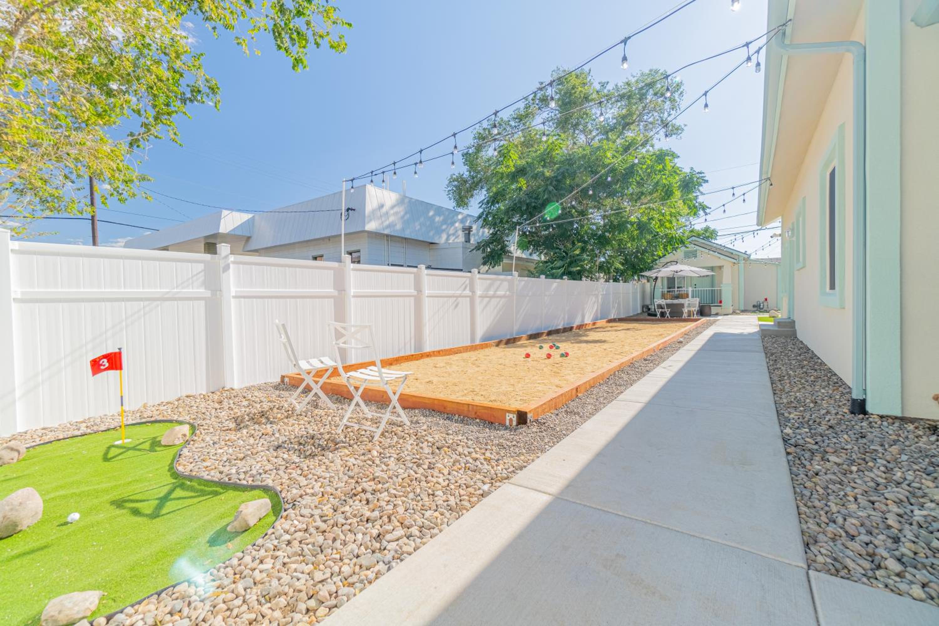 Reno Vacations - Reno Dream Cottage: Delightful 2-Bedroom Sanctuary - Property Image 12