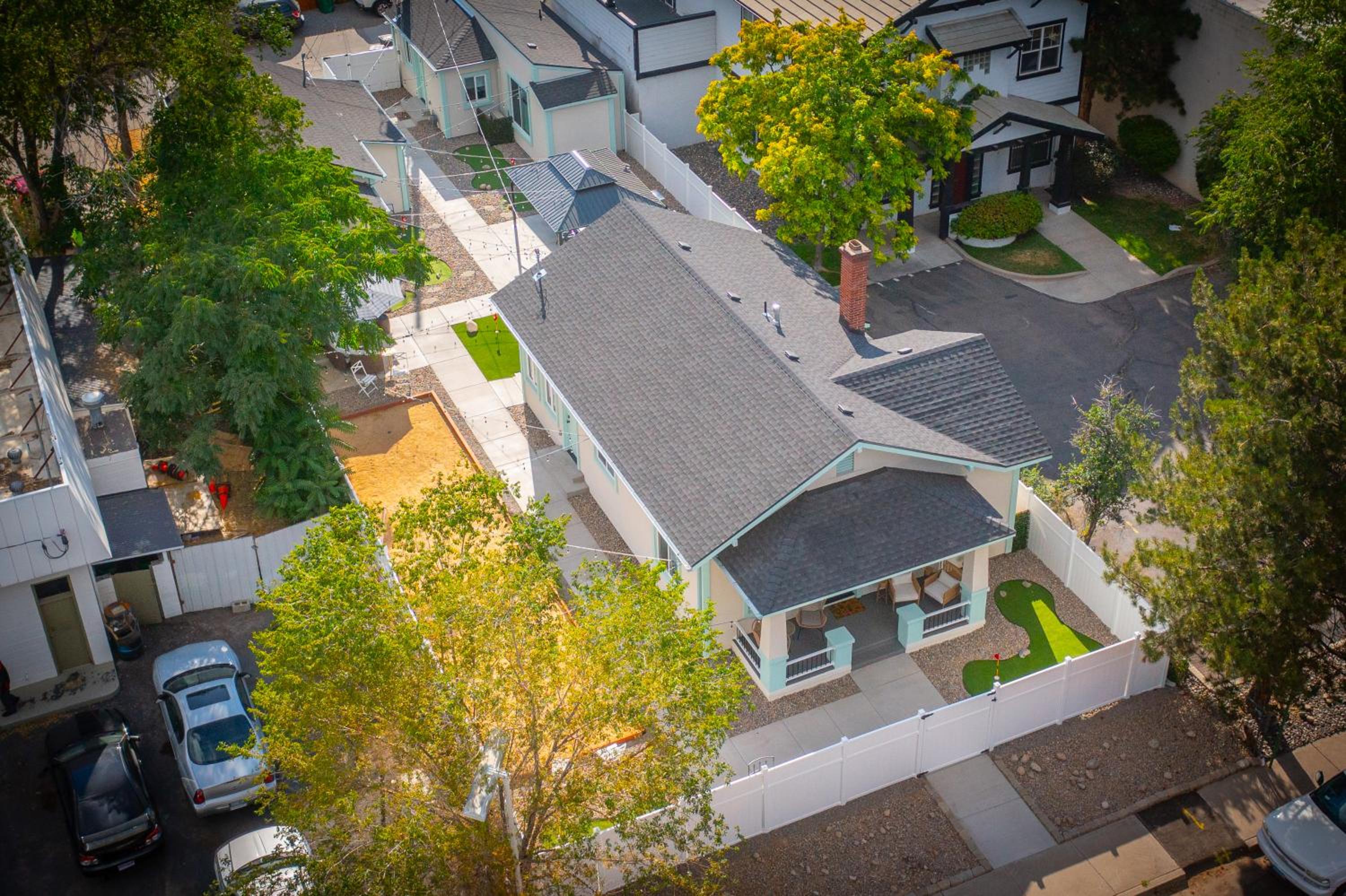 Reno Oasis: Stylish 1-Bedroom Escape view 4