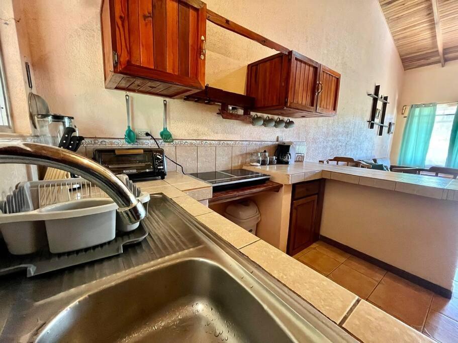 Beautiful Casa Aire near Lake Arenal in Nuevo Arenal - Casas Airelibre