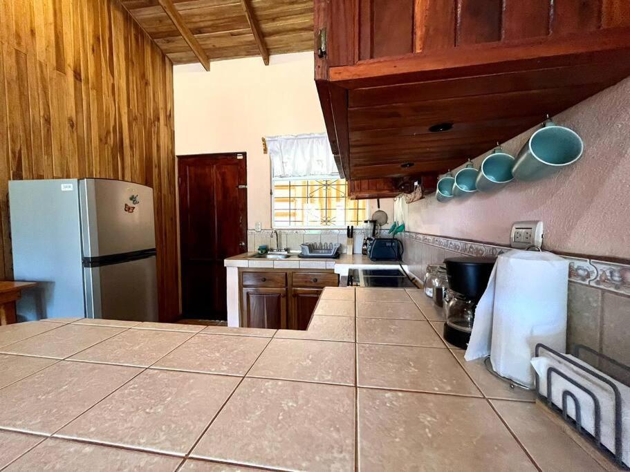 Beautiful Casa Aire near Lake Arenal in Nuevo Arenal - Casas Airelibre