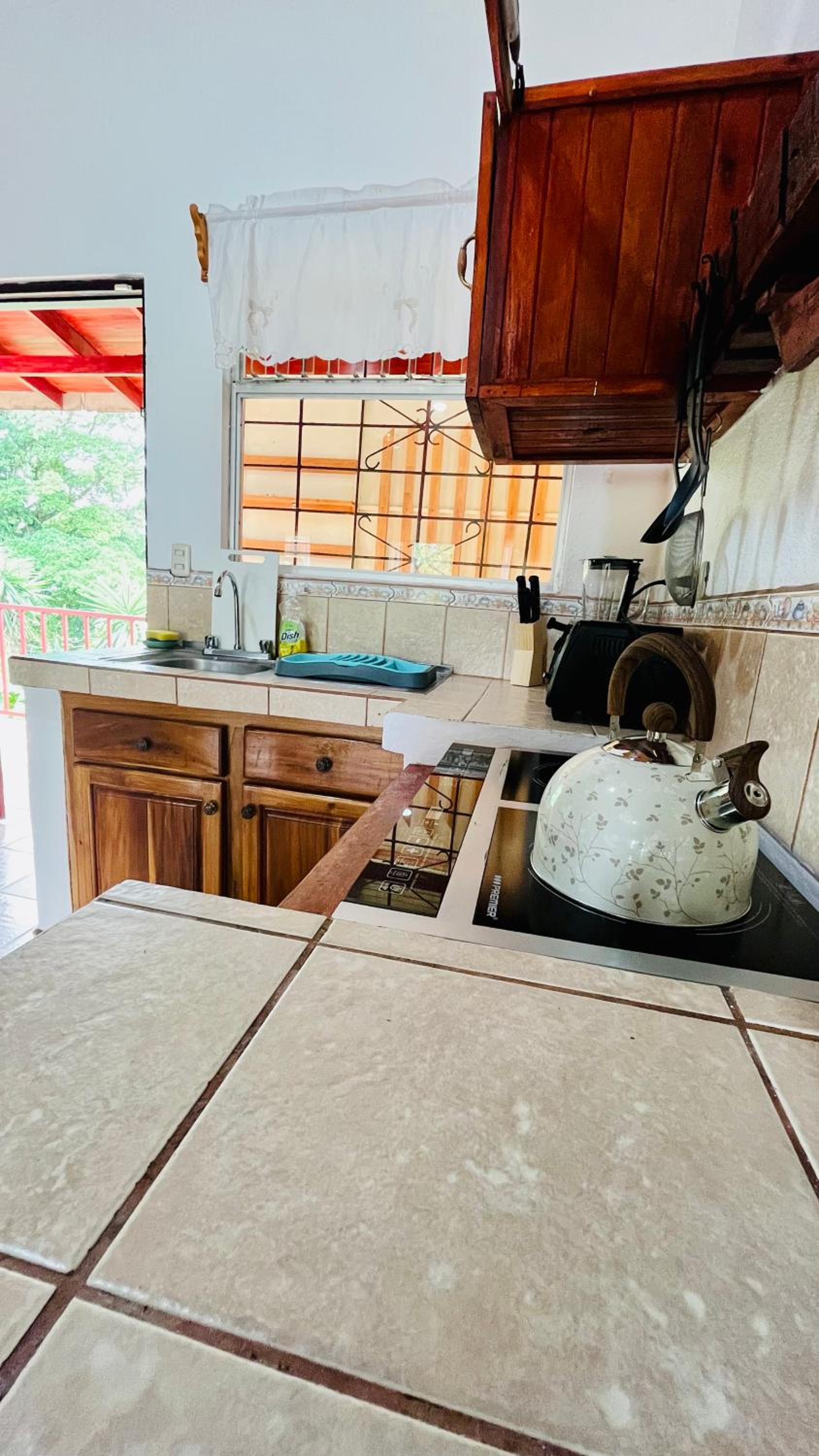 Beautiful Casa Aire near Lake Arenal in Nuevo Arenal - Casas Airelibre