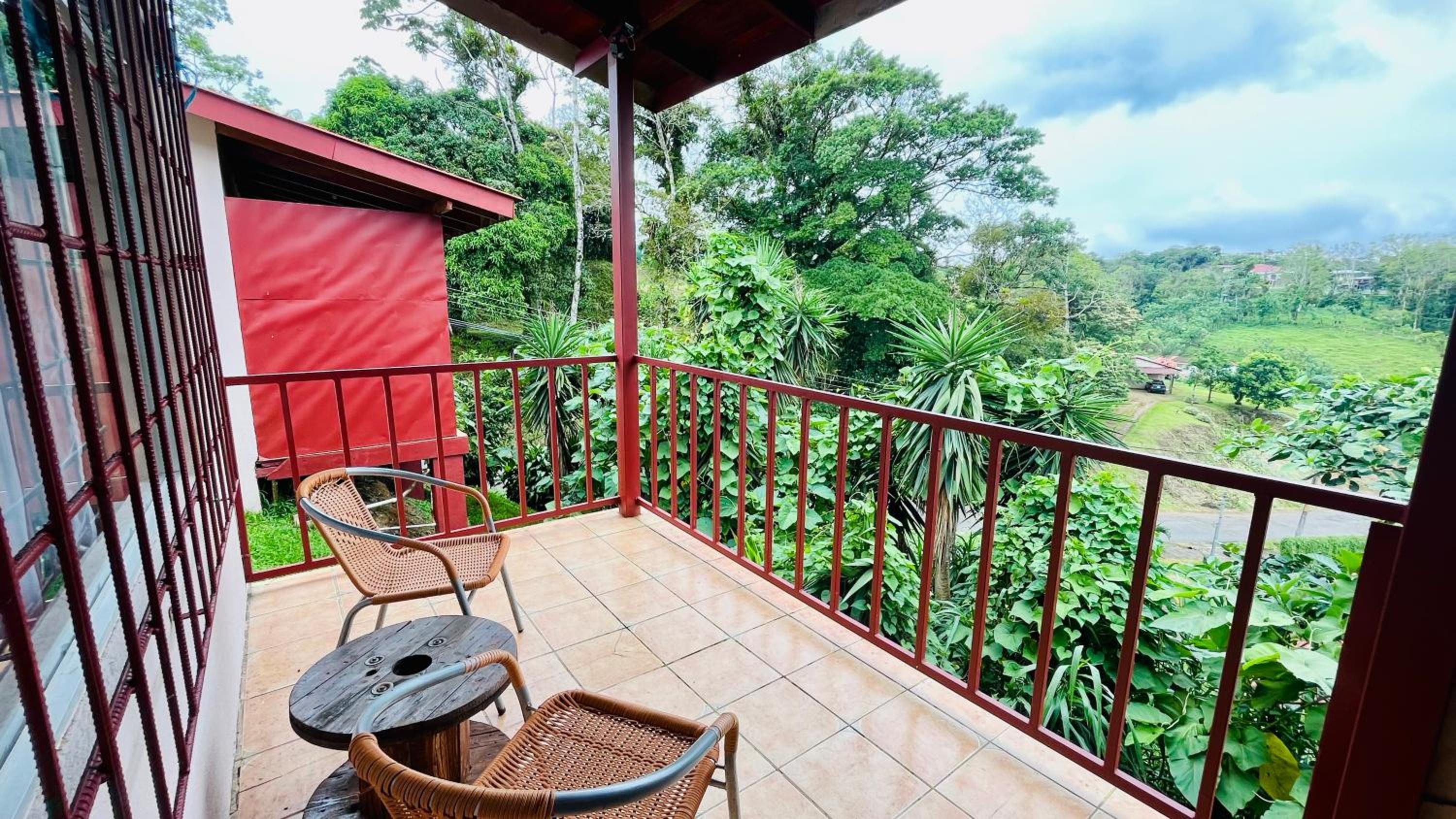 Beautiful Casa Aire near Lake Arenal in Nuevo Arenal - Casas Airelibre