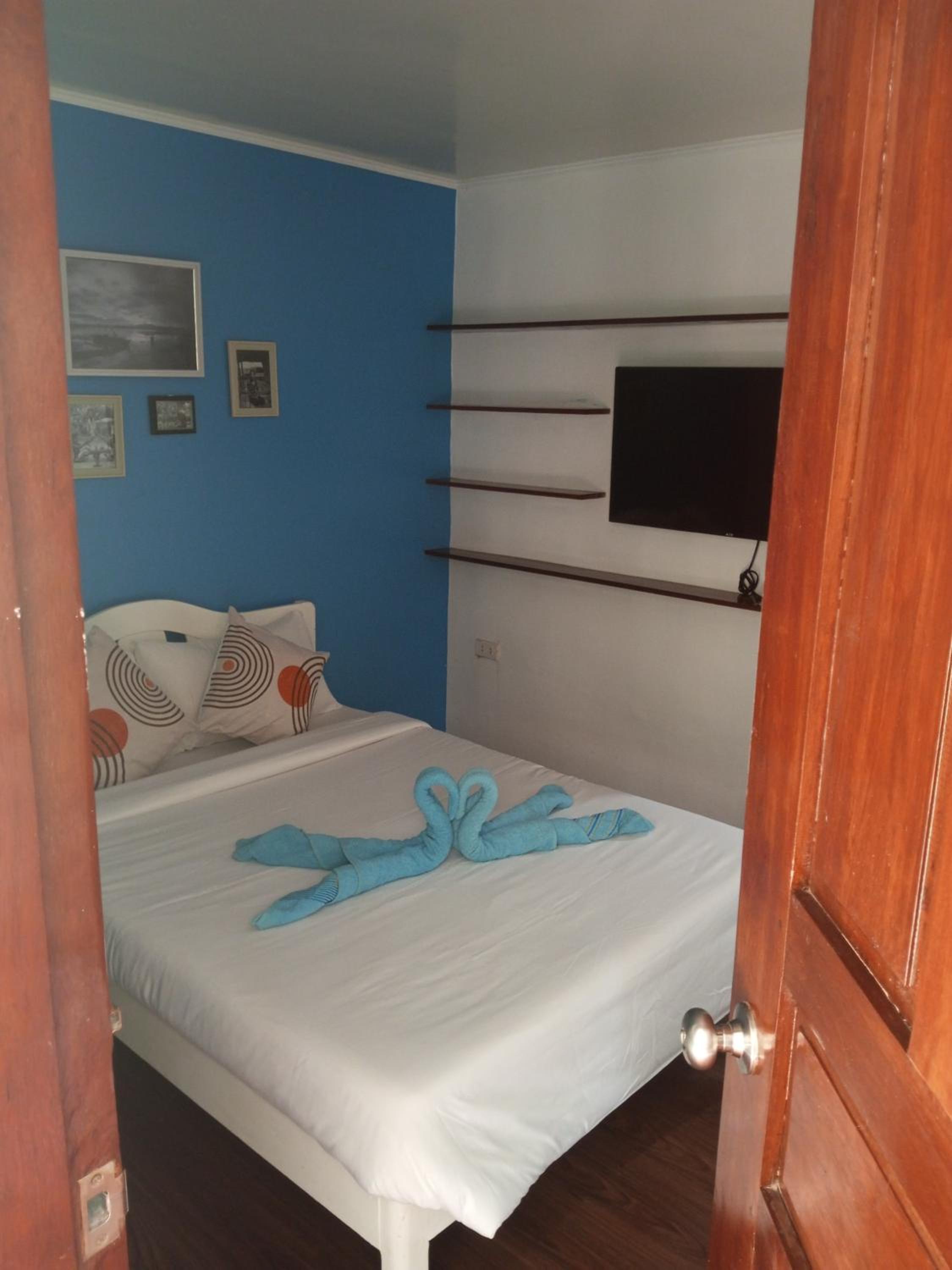 LALUNA COTTAGES