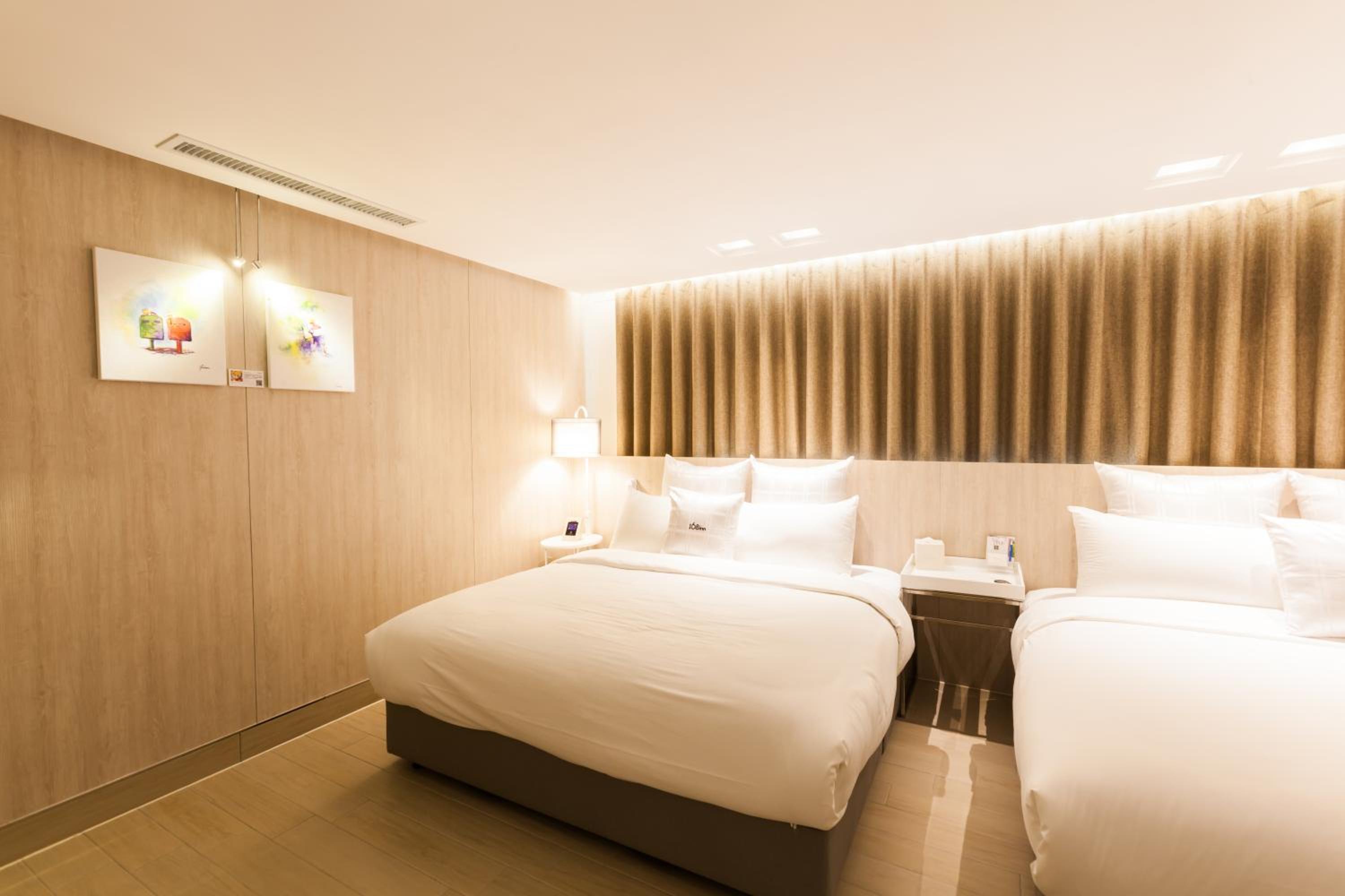 Six Star Motel-Taoyuan