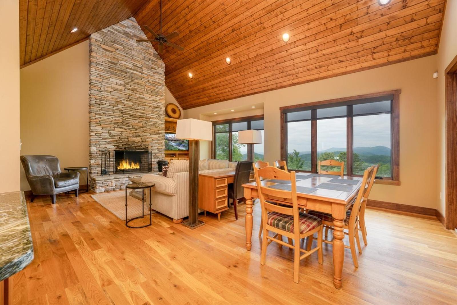 Maple Cottage in Sutton Knob · Maple Cottage in Sutton Knob view 5