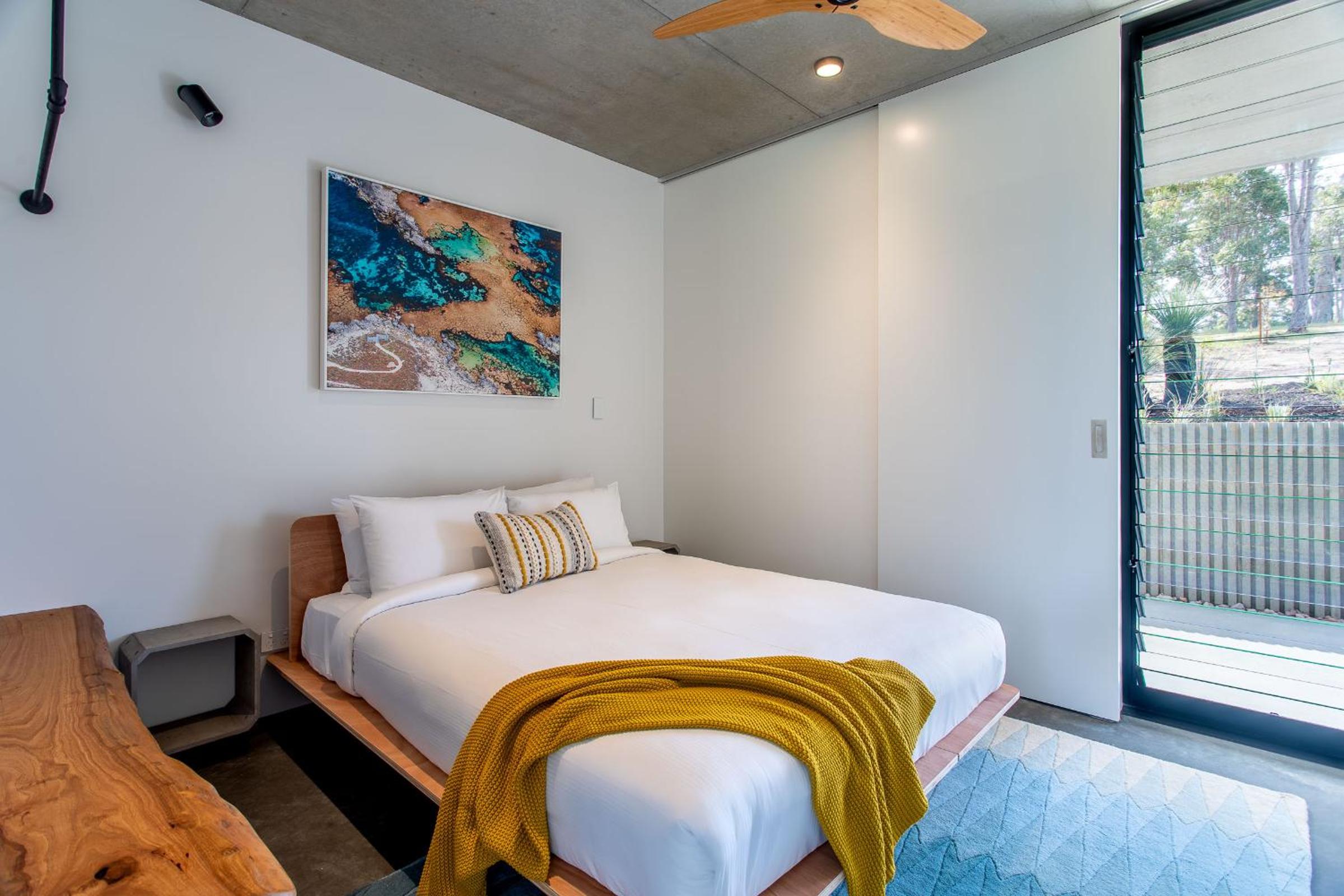 Boomerang House I Private Properties