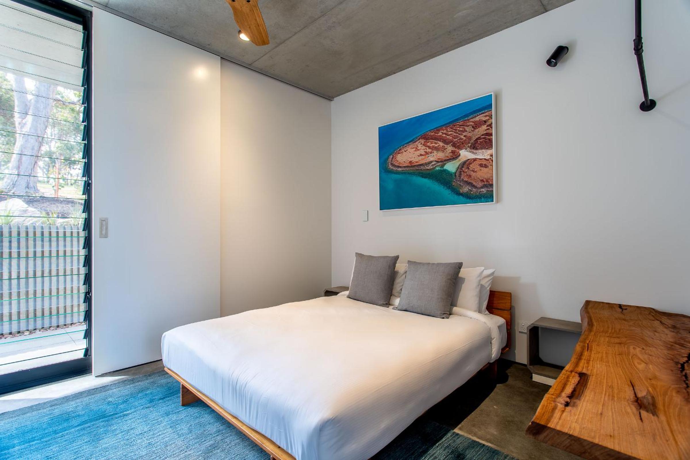 Boomerang House I Private Properties