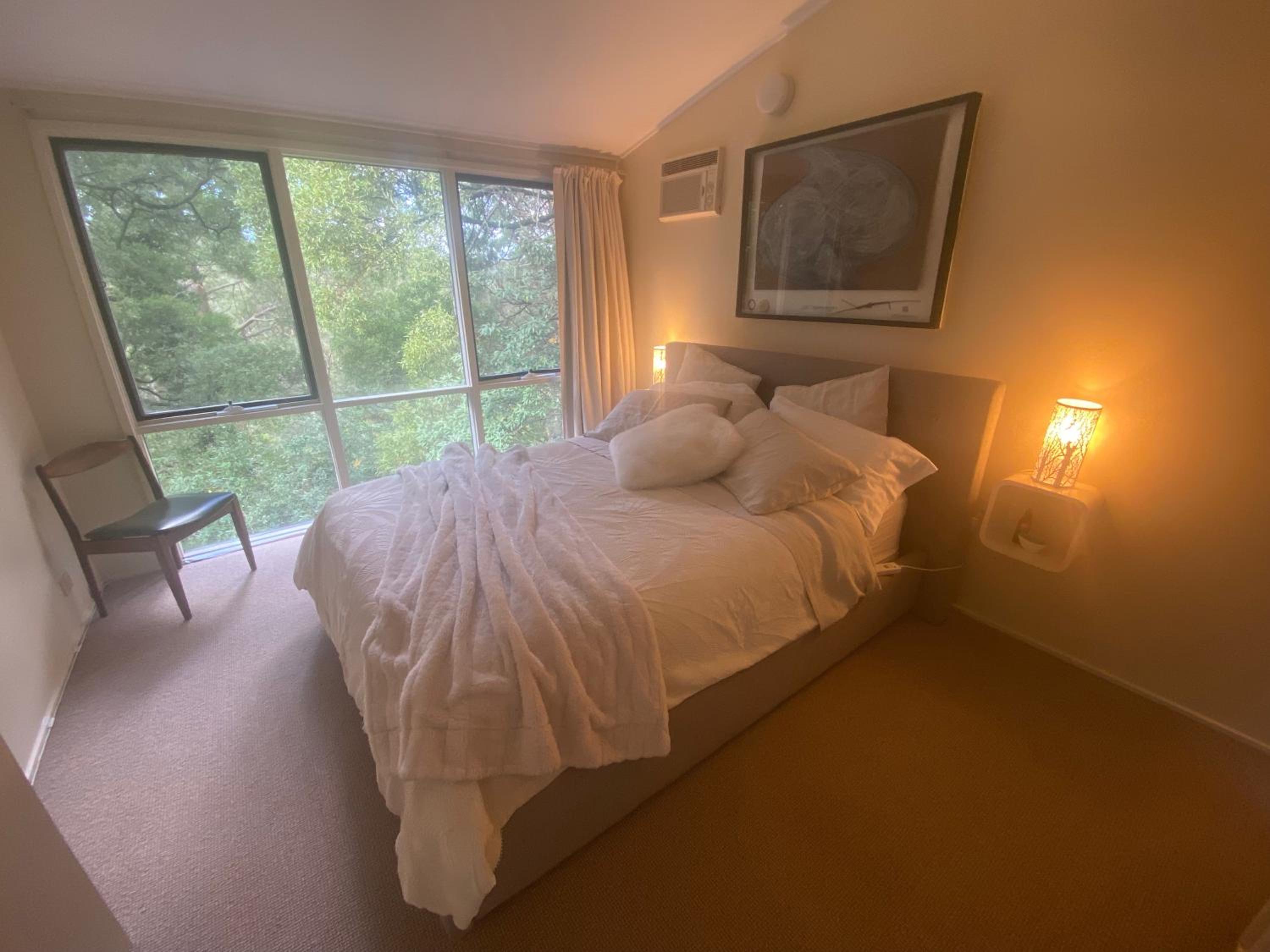Sassafras Treehouse Private home in the Dandenong Ranges, Victoria