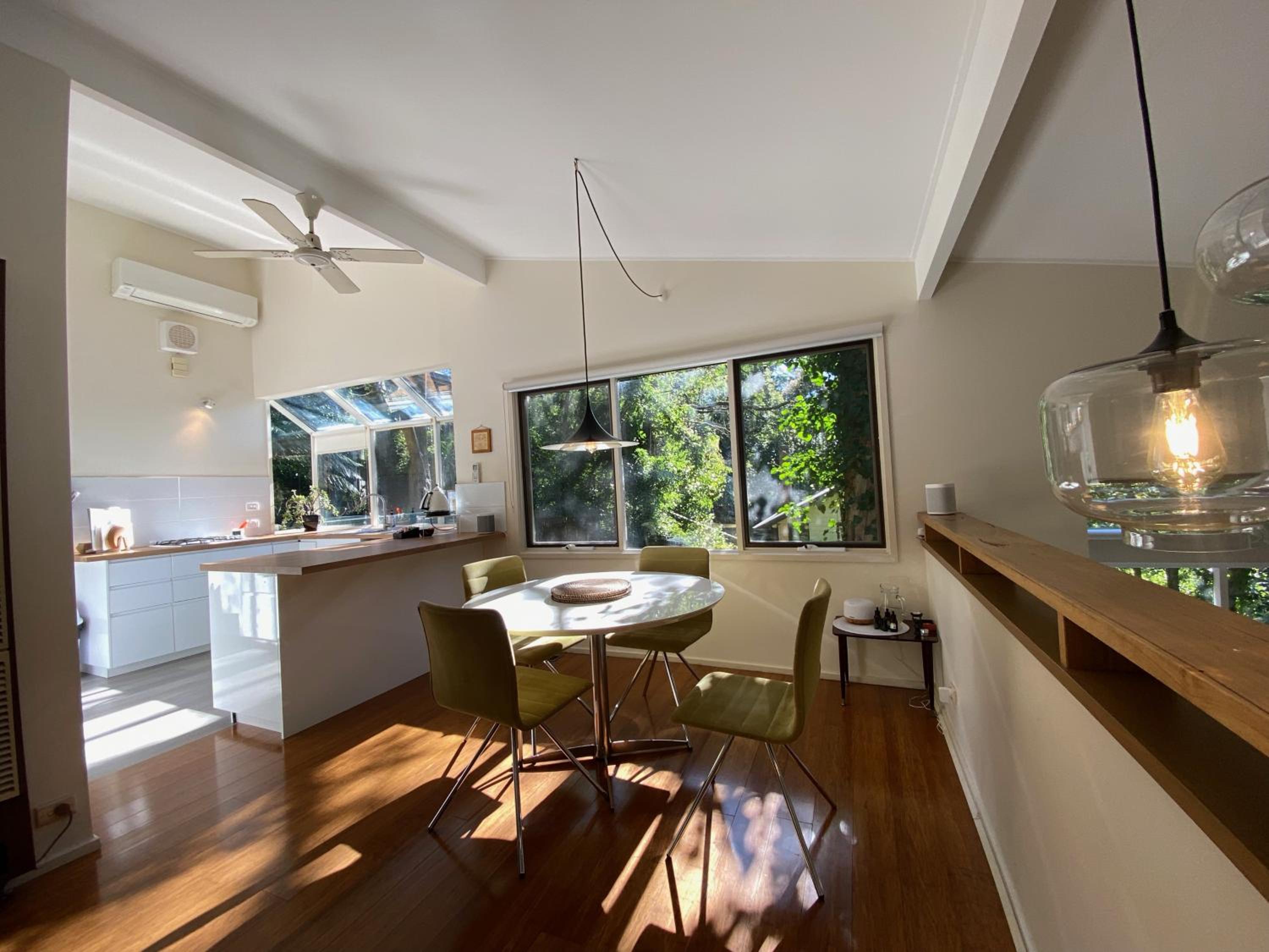 Sassafras Treehouse Private home in the Dandenong Ranges, Victoria