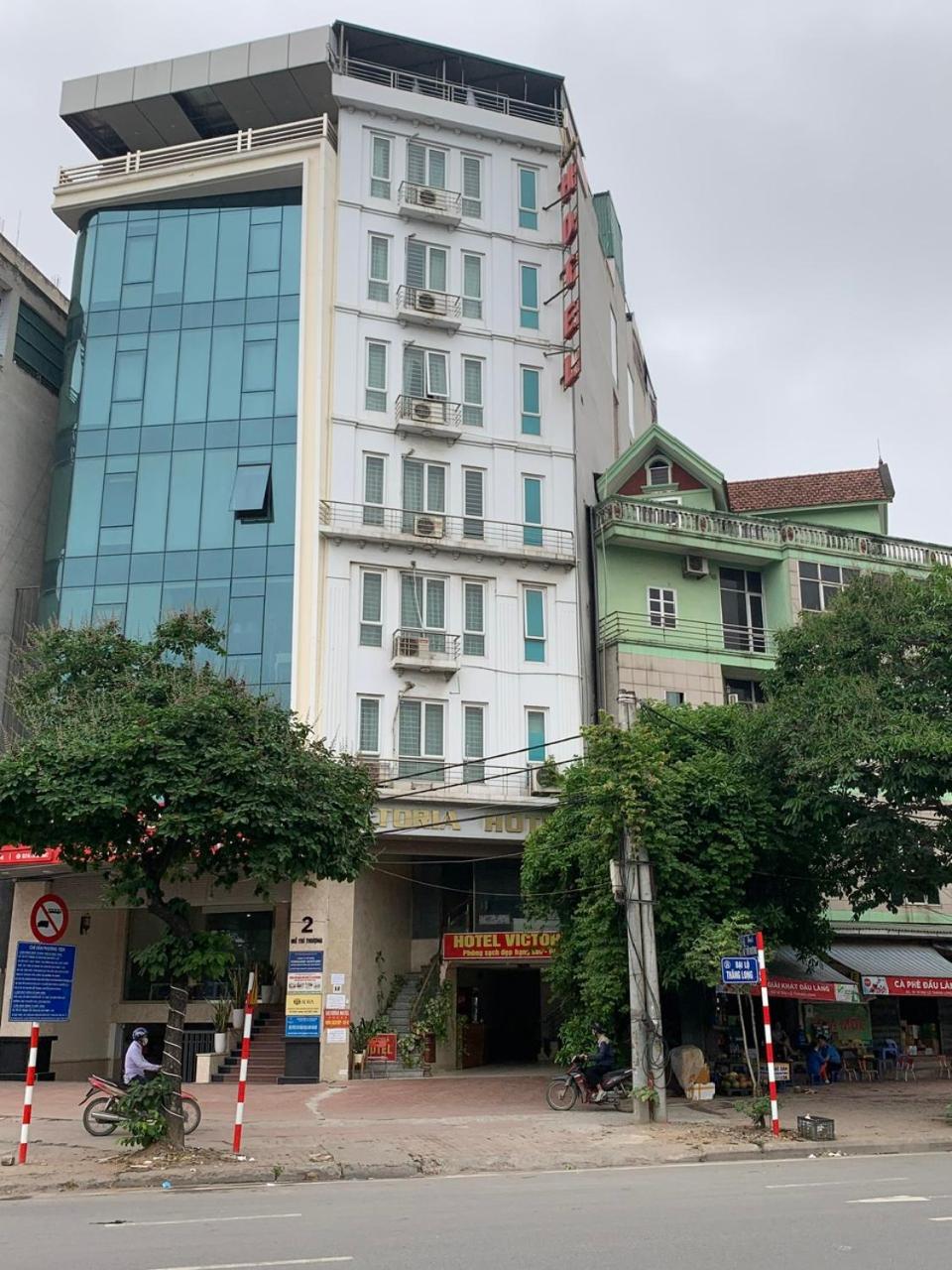 Victoria Hotel