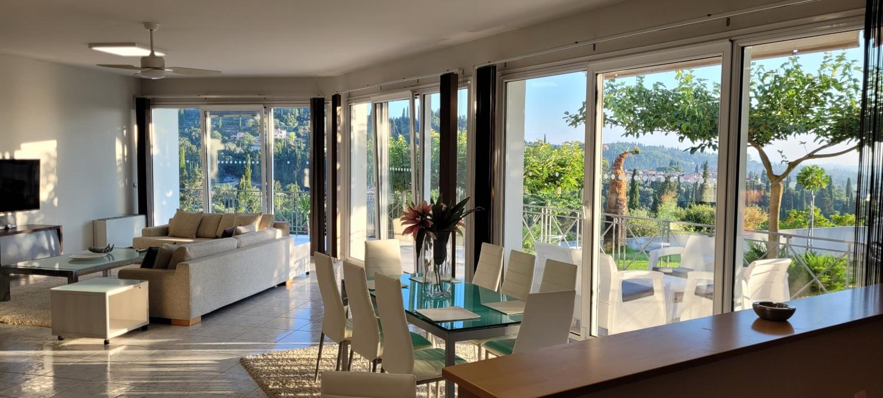 Mythos luxury apartments