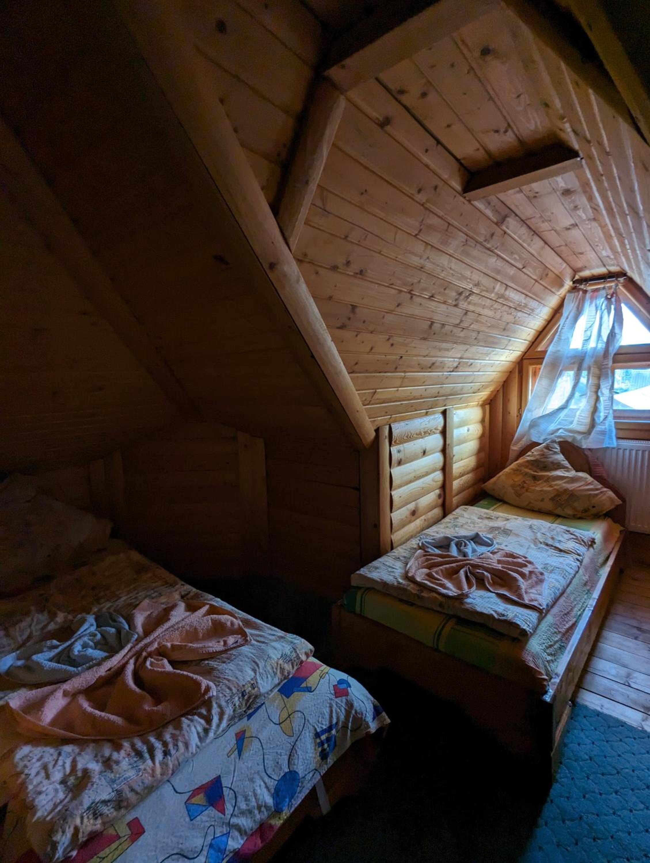 Forest House en Yasinya