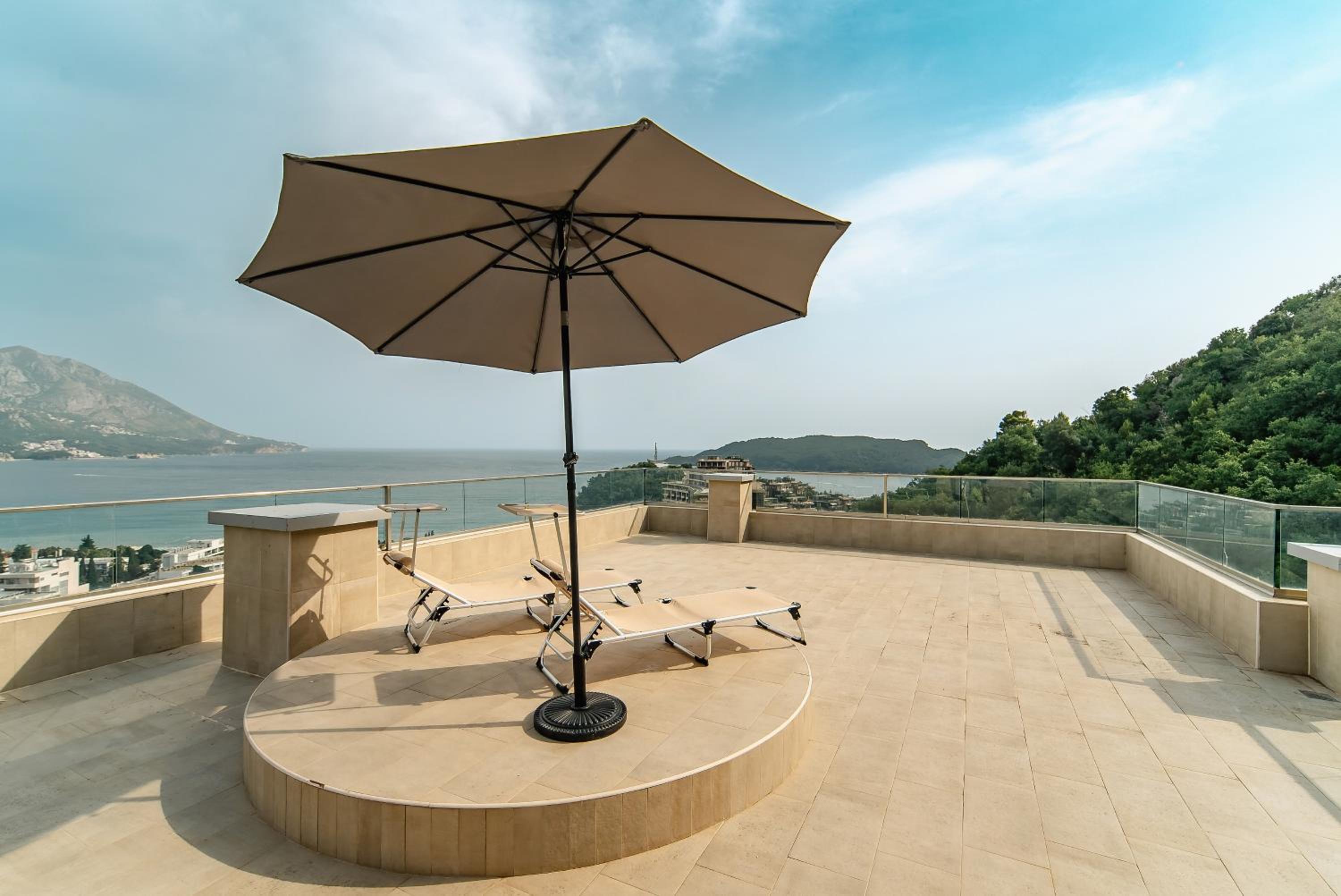 Budva Gate Penthouse photo 4